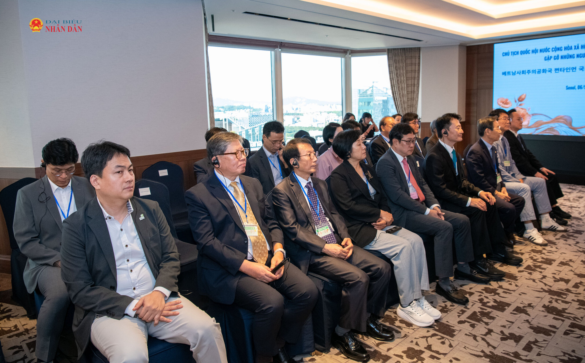 Các đại biểu dự cuộc gặp