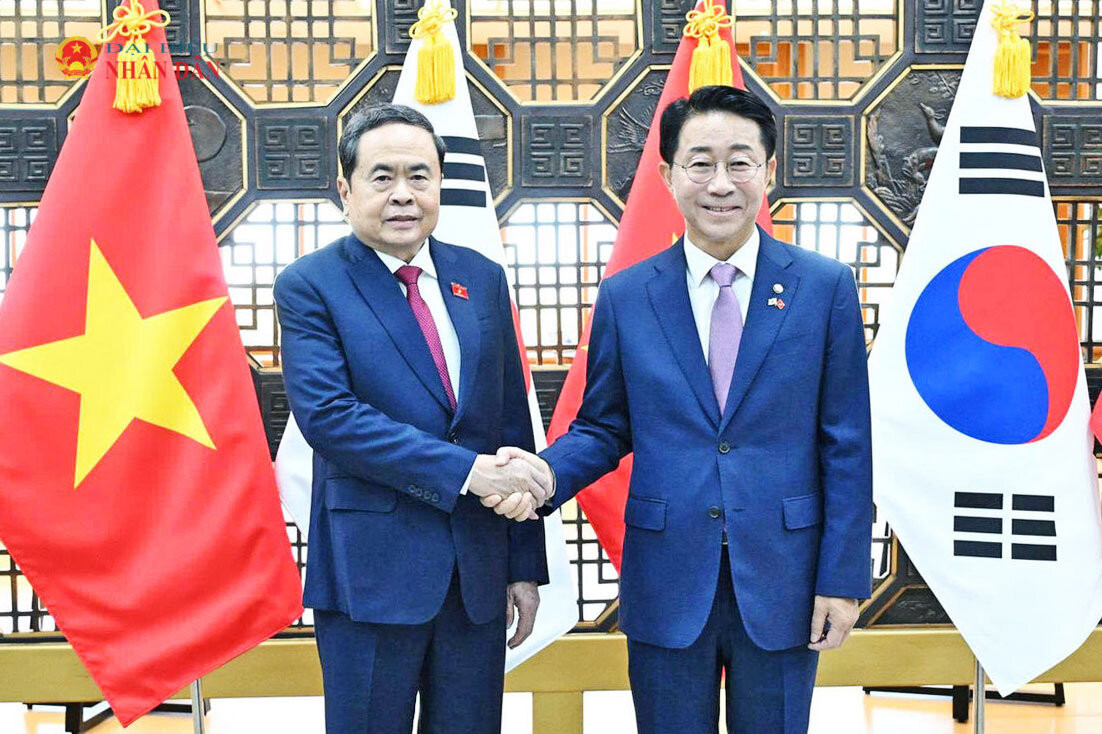 Chủ tịch Quốc hội Hàn Quốc Cho Jeong Sik chủ trì Lễ đón trọng thể Chủ tịch Quốc hội Trần Thanh Mẫn.