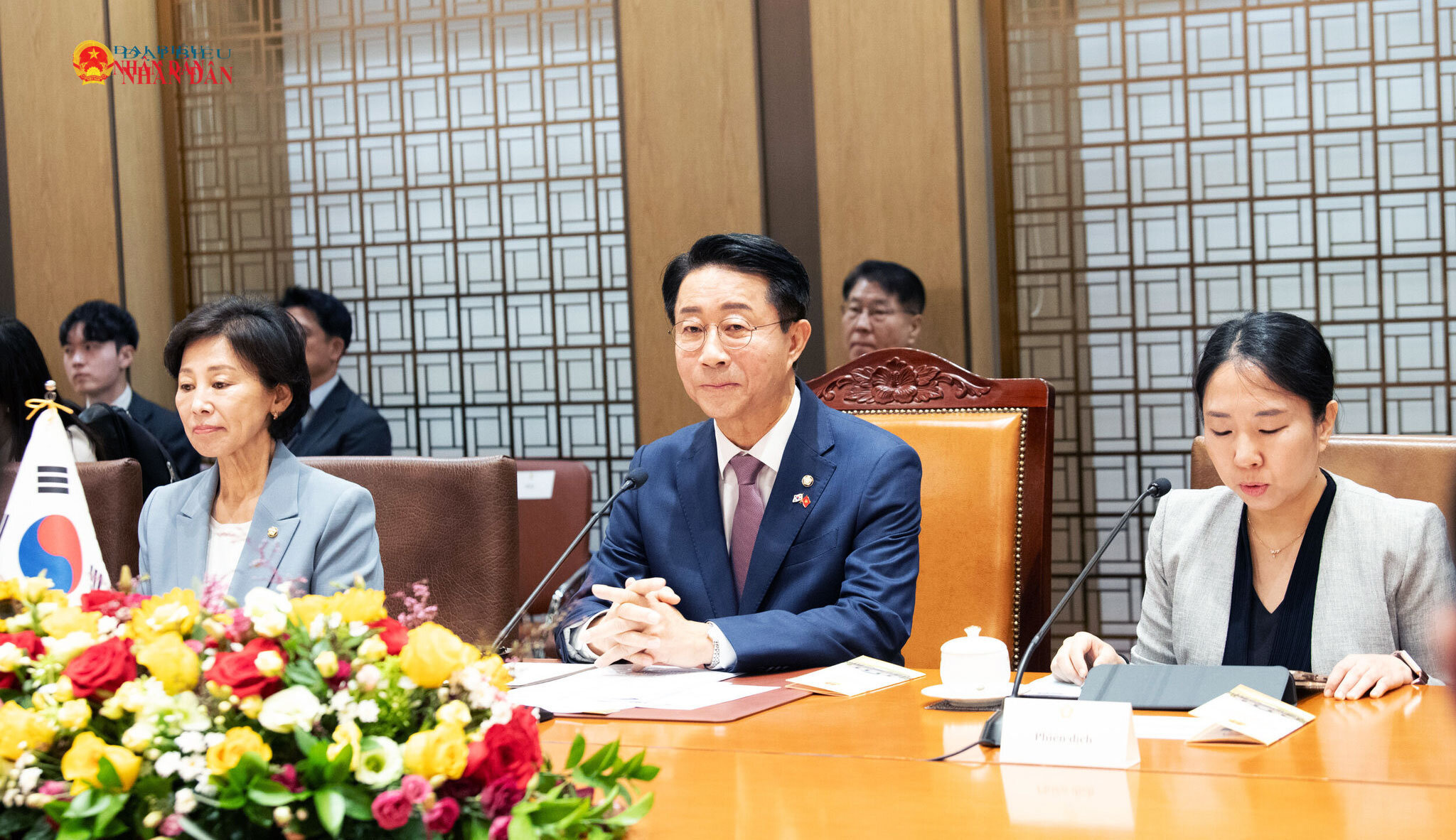 Chủ tịch Quốc hội Hàn Quốc Cho Jeong Sik phát biểu tại hội đàm.