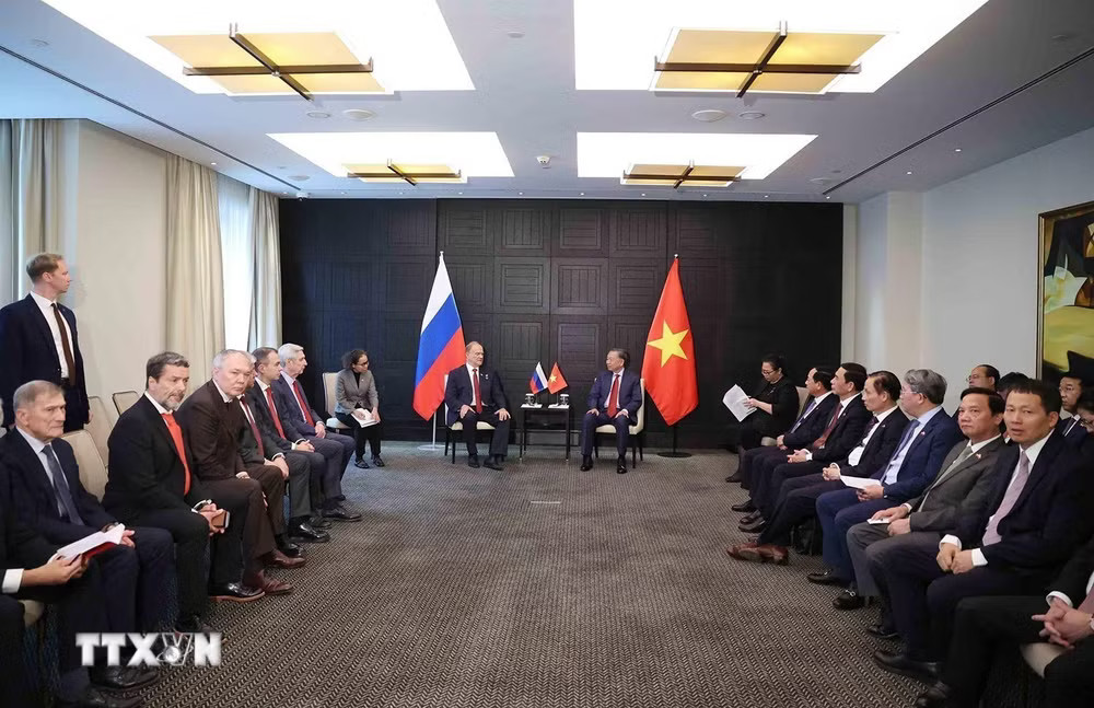 Tổng Bí thư, Chủ tịch nước Tô Lâm tiếp Chủ tịch Đảng Cộng sản Liên bang Nga Gennady Zyuganov