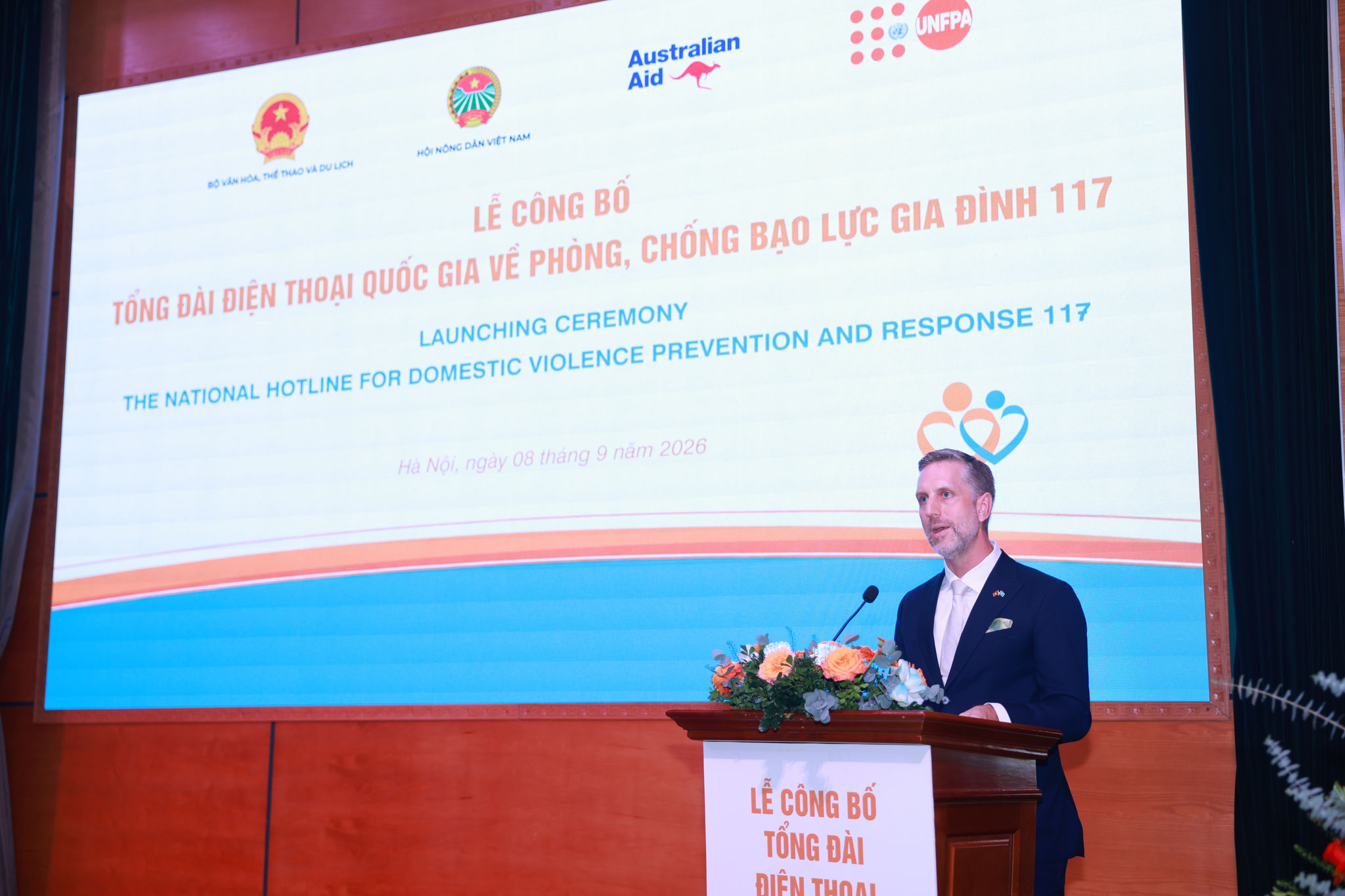 Ông Matt Jackson, Trưởng Đại diện UNFPA tại Việt Nam phát biểu chào mừng