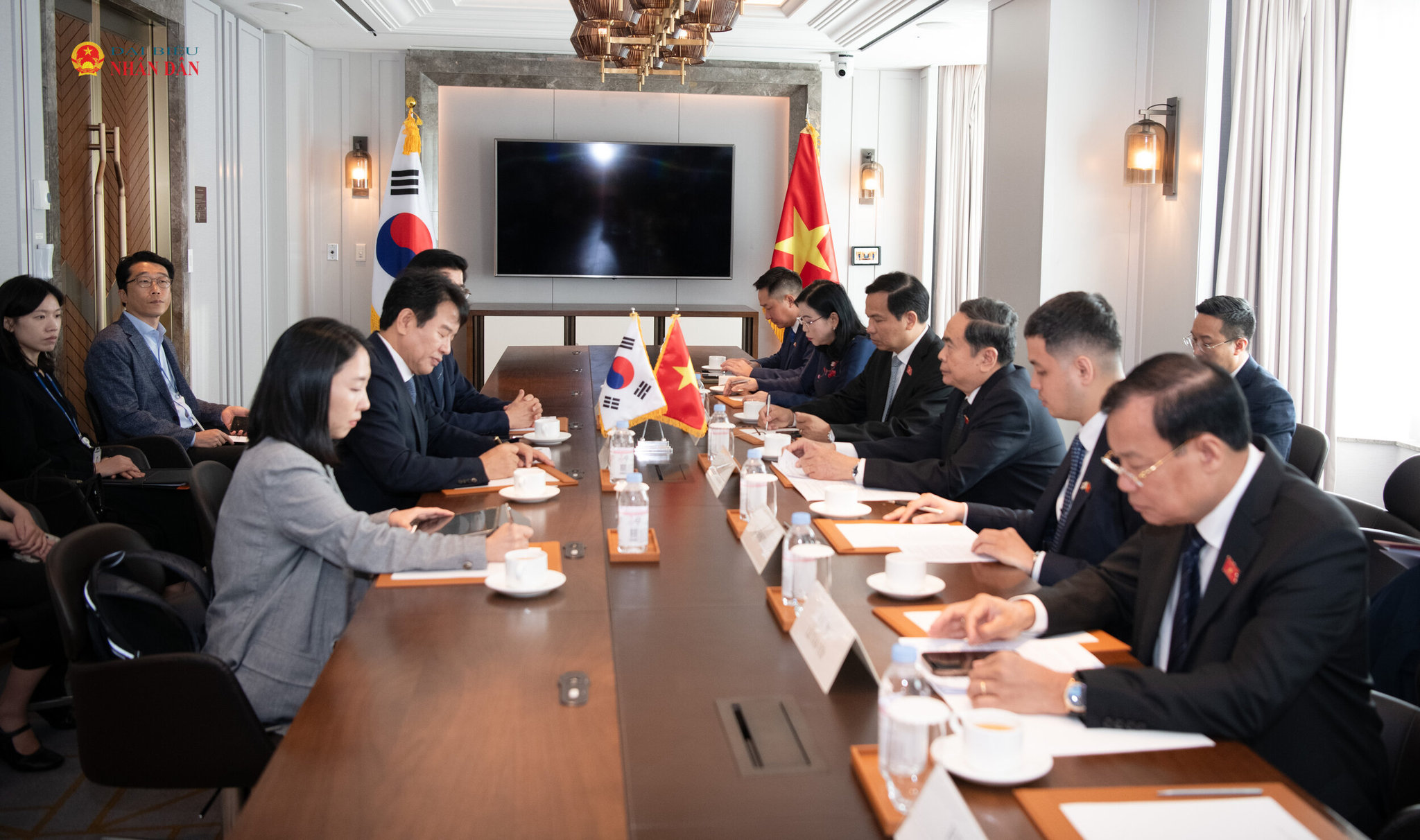 Toàn cảnh cuộc tiếp.