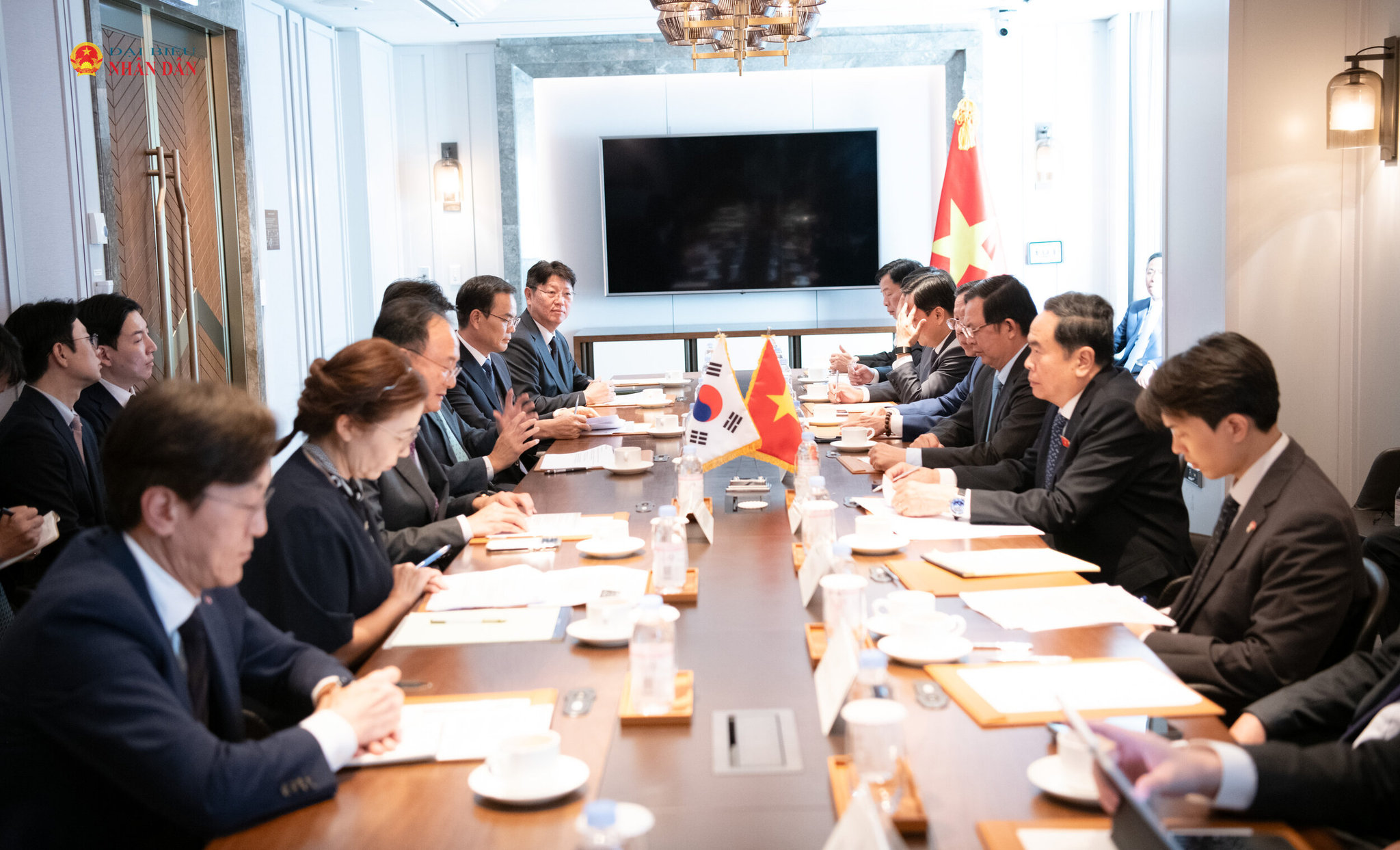 Toàn cảnh cuộc tiếp