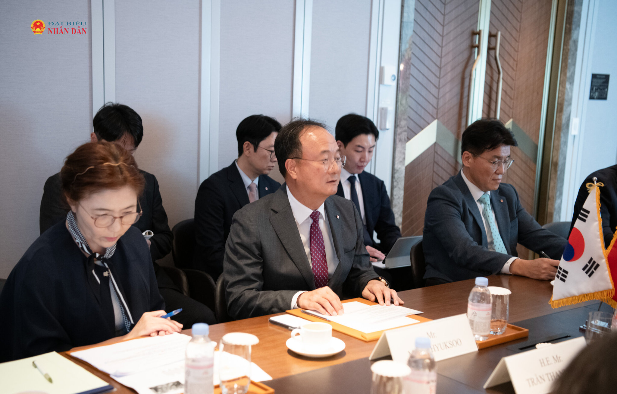Giám đốc điều hành LG Hyuksoo Moon phát biểu