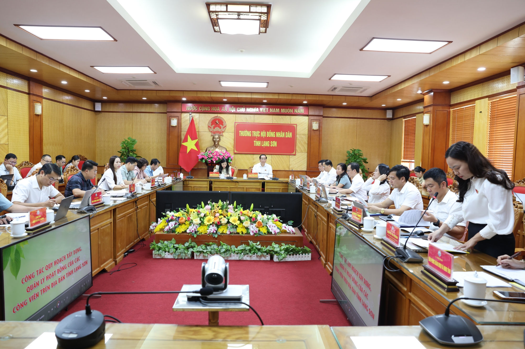 Quang cảnh buổi giám sát. Ảnh Dương Duyên