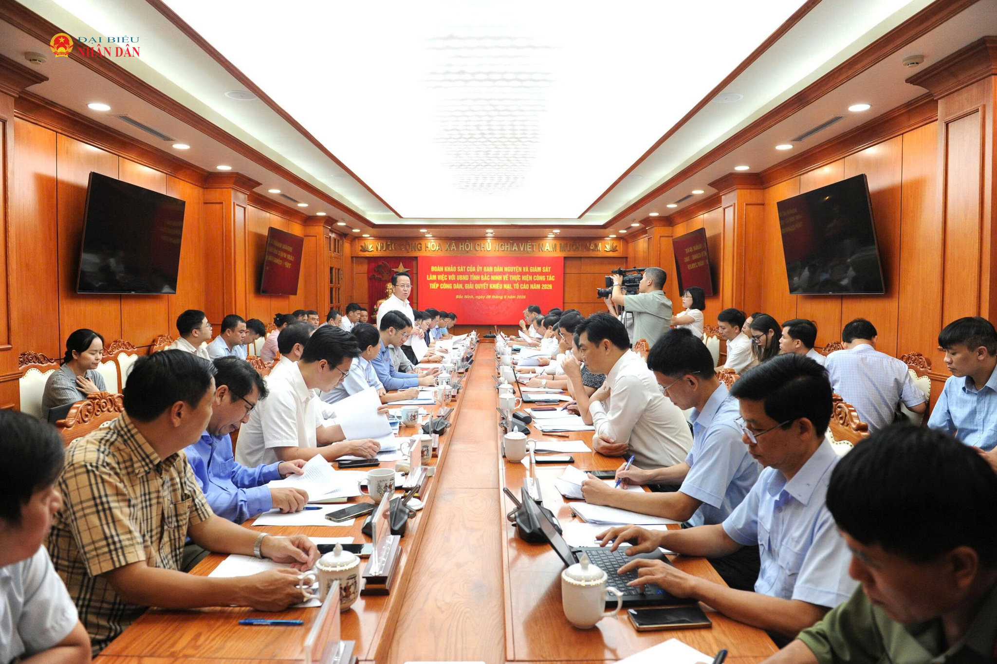 Toàn cảnh cuộc làm việc giữa Đoàn giám sát với UBND tỉnh Bắc Ninh2