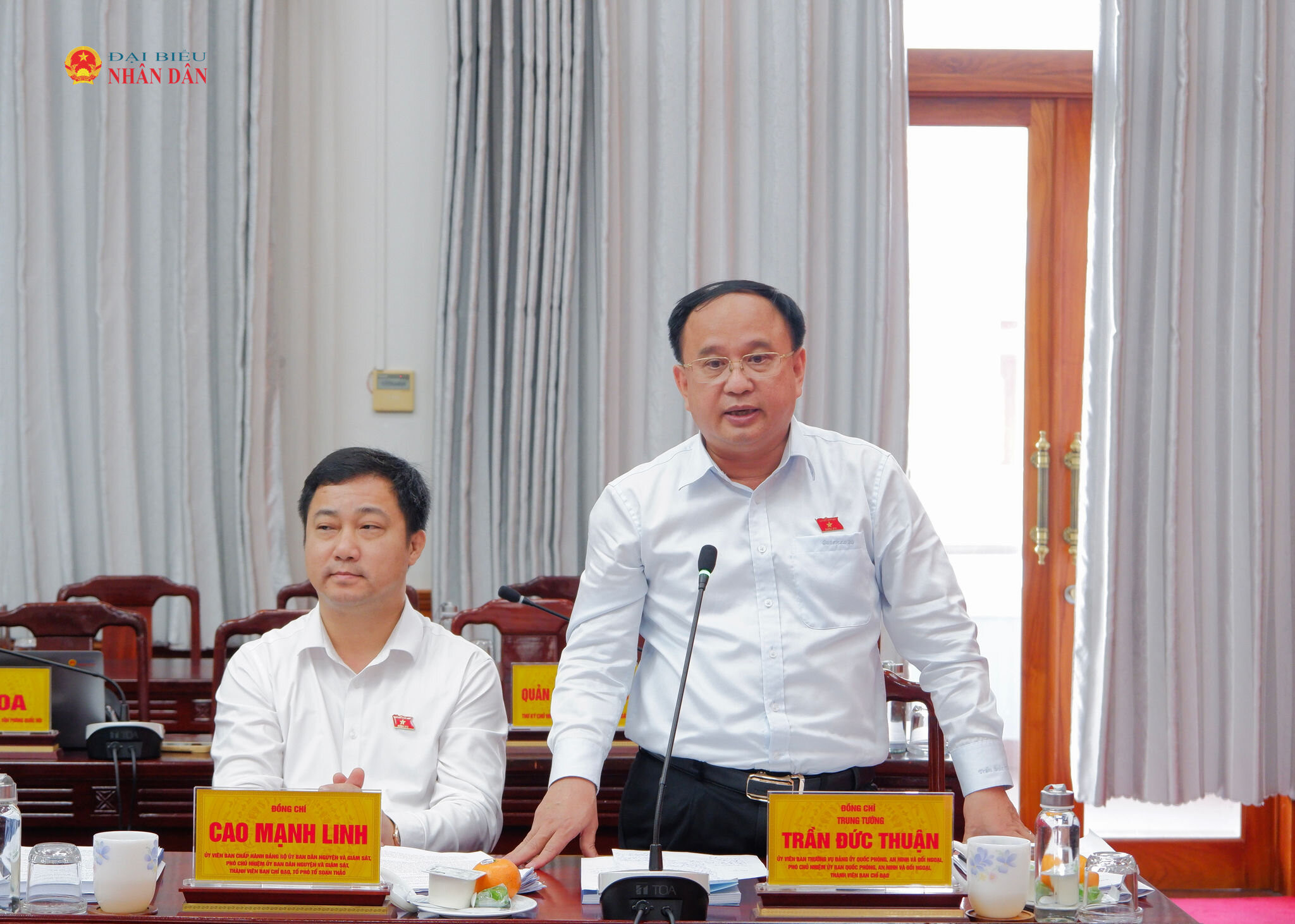 Phó Chủ nhiệm Ủy ban Quốc phòng, An ninh và Đối ngoại, Trung tướng Trần Đức Thuận phát biểu