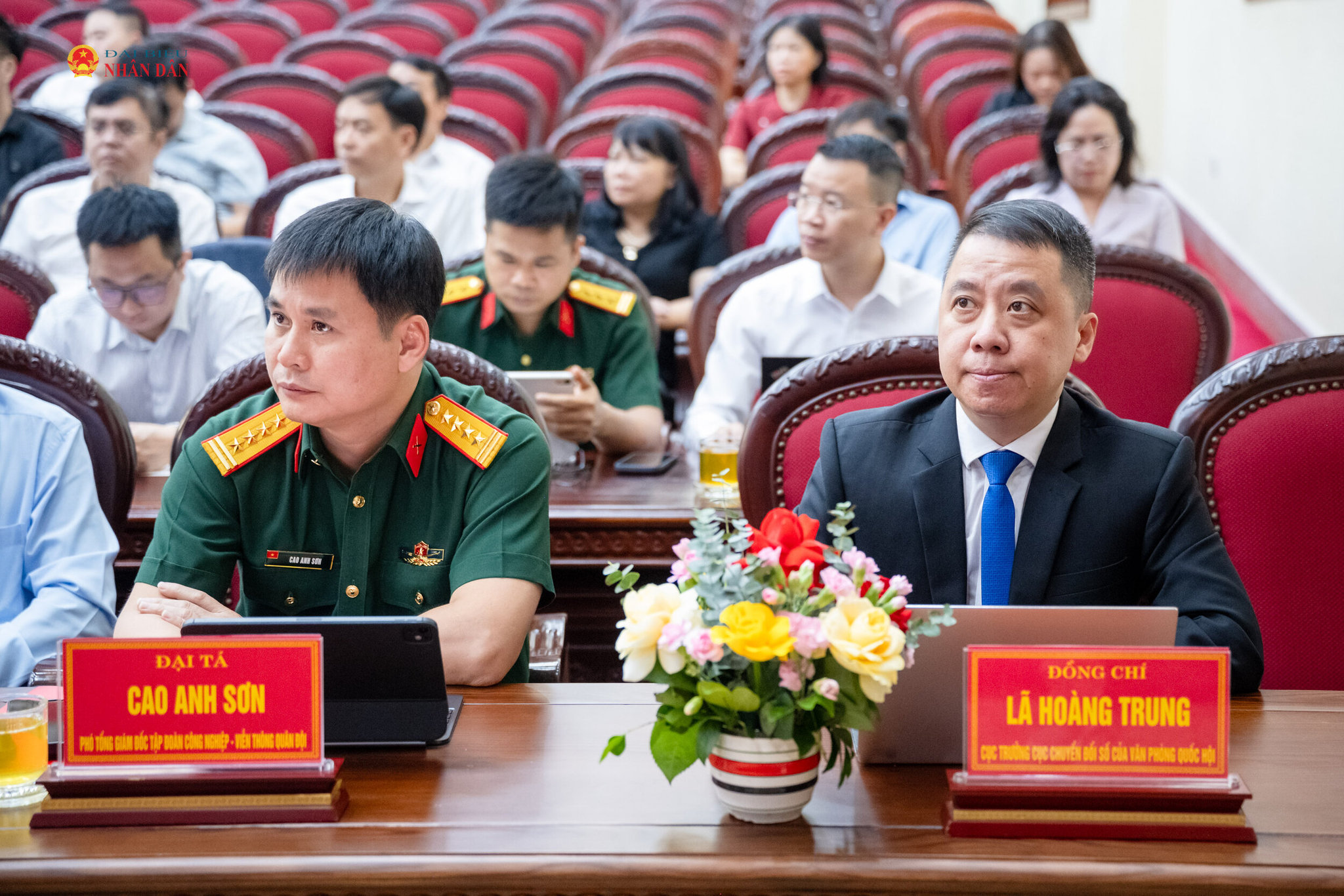Các đại biểu dự hội nghị