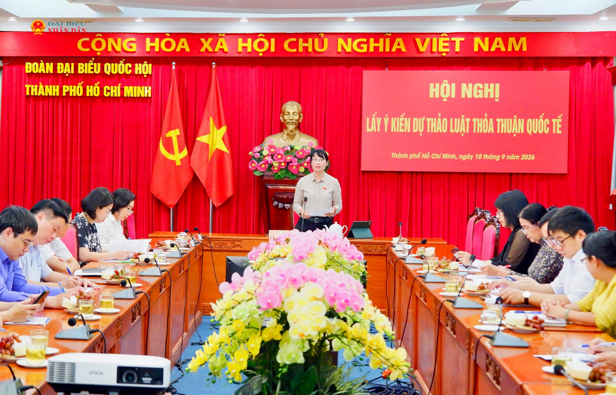 Quang cảnh hội nghị