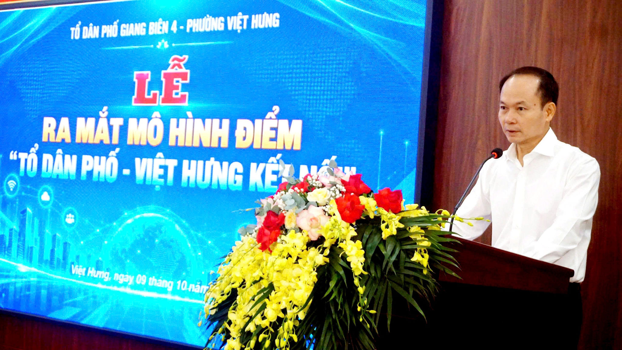 Bí thư Đảng ủy, Chủ tịch HĐND phường Việt Hưng Đường Hoài Nam phát biểu tại chương trình