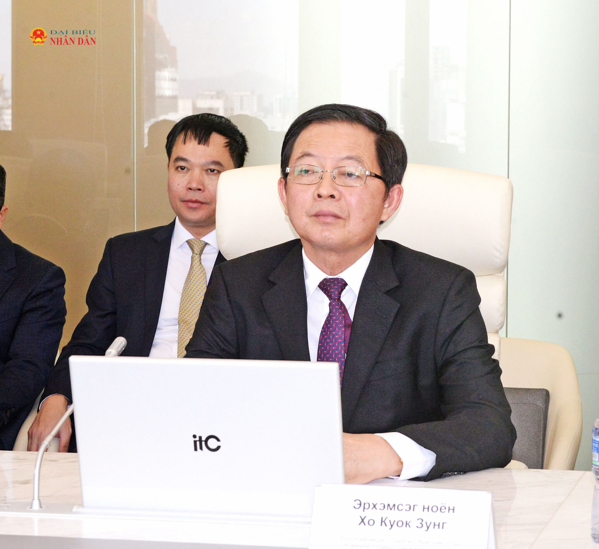 Phó Thủ tướng Chính phủ Hồ Quốc Dũng phát biểu tại cuộc làm việc