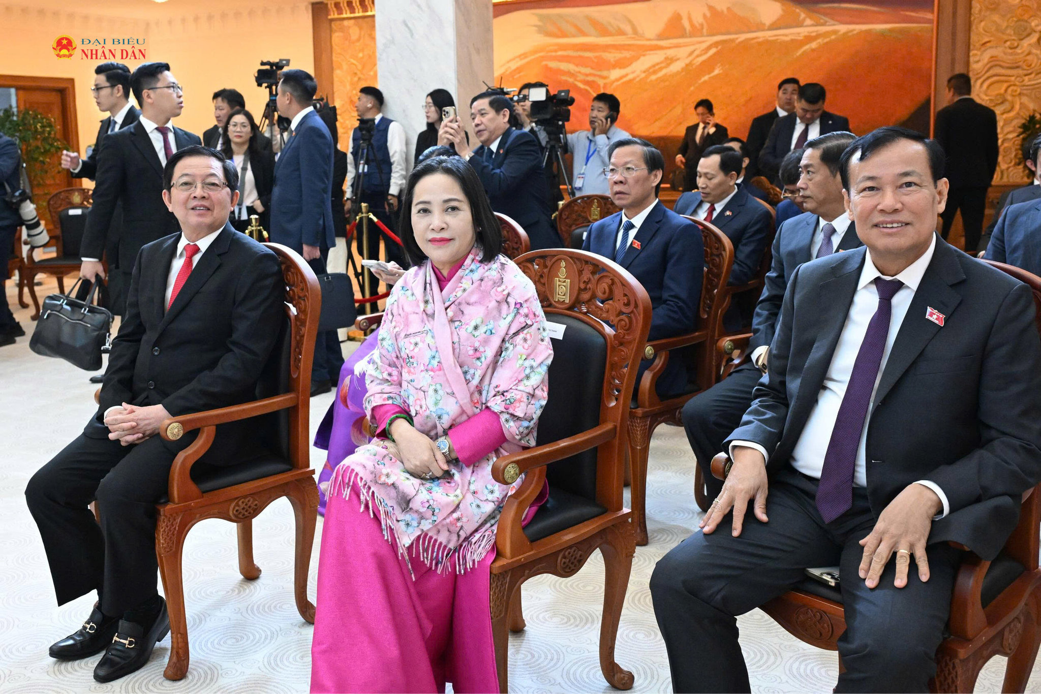 Phó Chủ tịch Quốc hội Nguyễn Thị Thanh và các đại biểu dự Lễ ký bản ghi nhớ hợp tác giữa Quốc hội Việt Nam và Quốc hội Mông Cổ