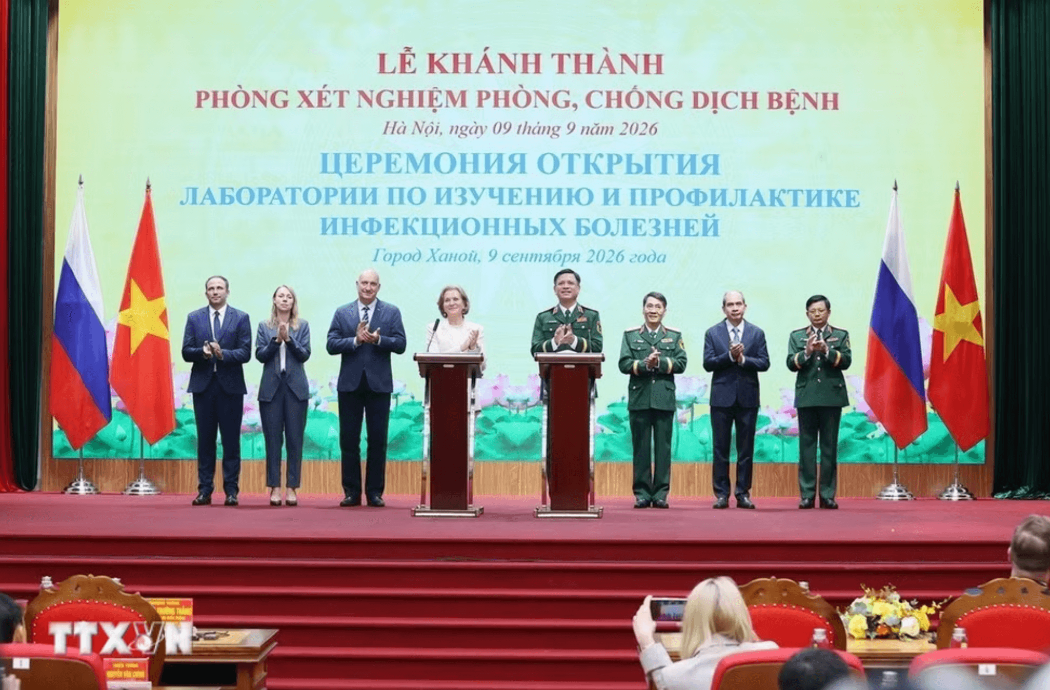 le khanh thanh phong thi nghiem viet - nga