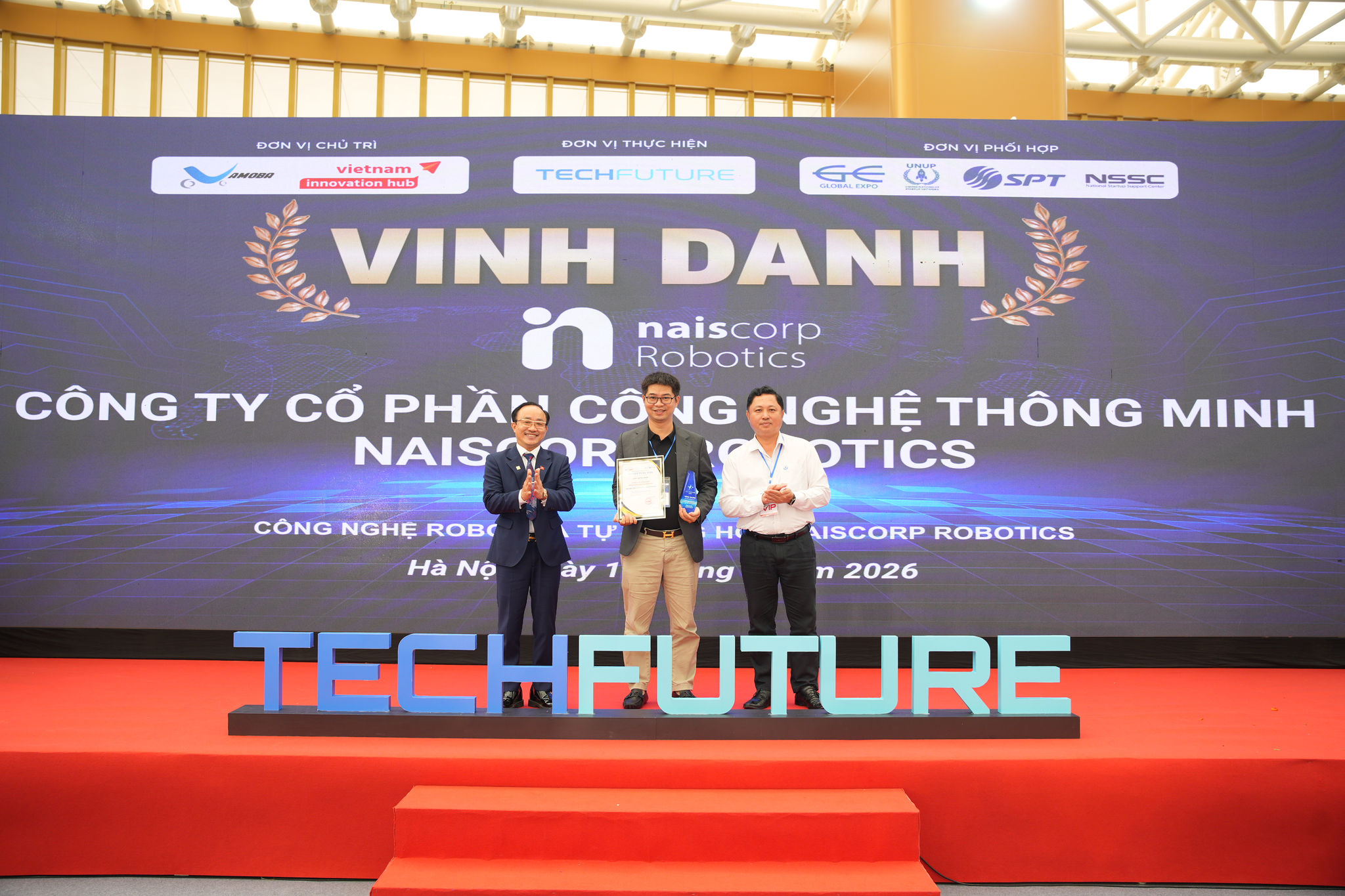 Không đơn thuần là một chiếc cúp, Strategic Technology Cup 2026 còn là sự ghi nhận đối với những doanh nghiệp đã tích cực đồng hành, kết nối và góp phần thúc đẩy hệ sinh thái công nghệ chiến lược