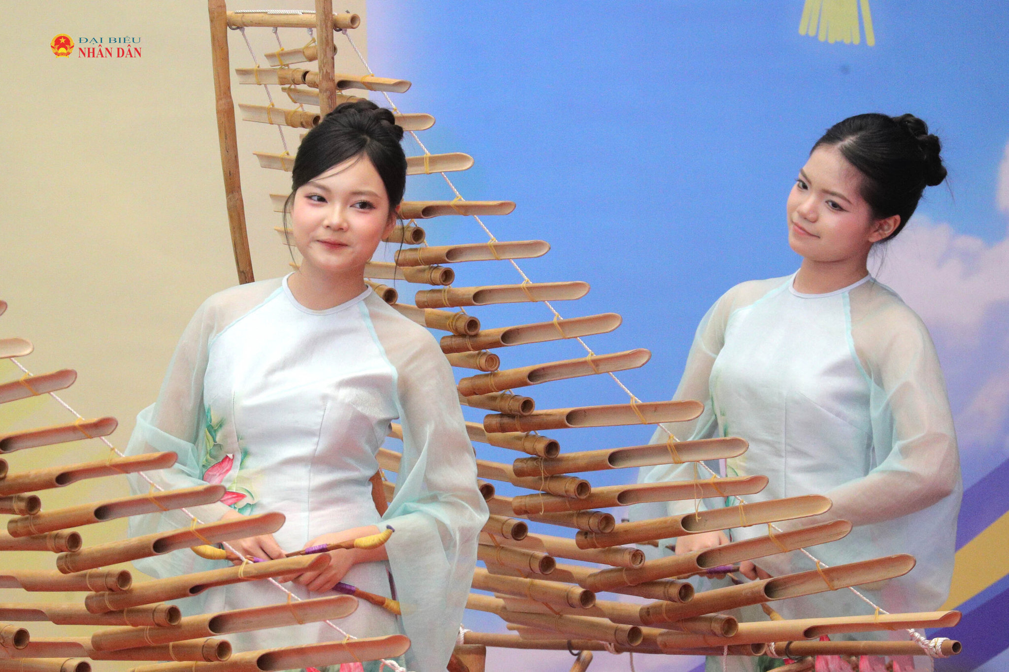 Tiết mục văn nghệ tại chương trình
