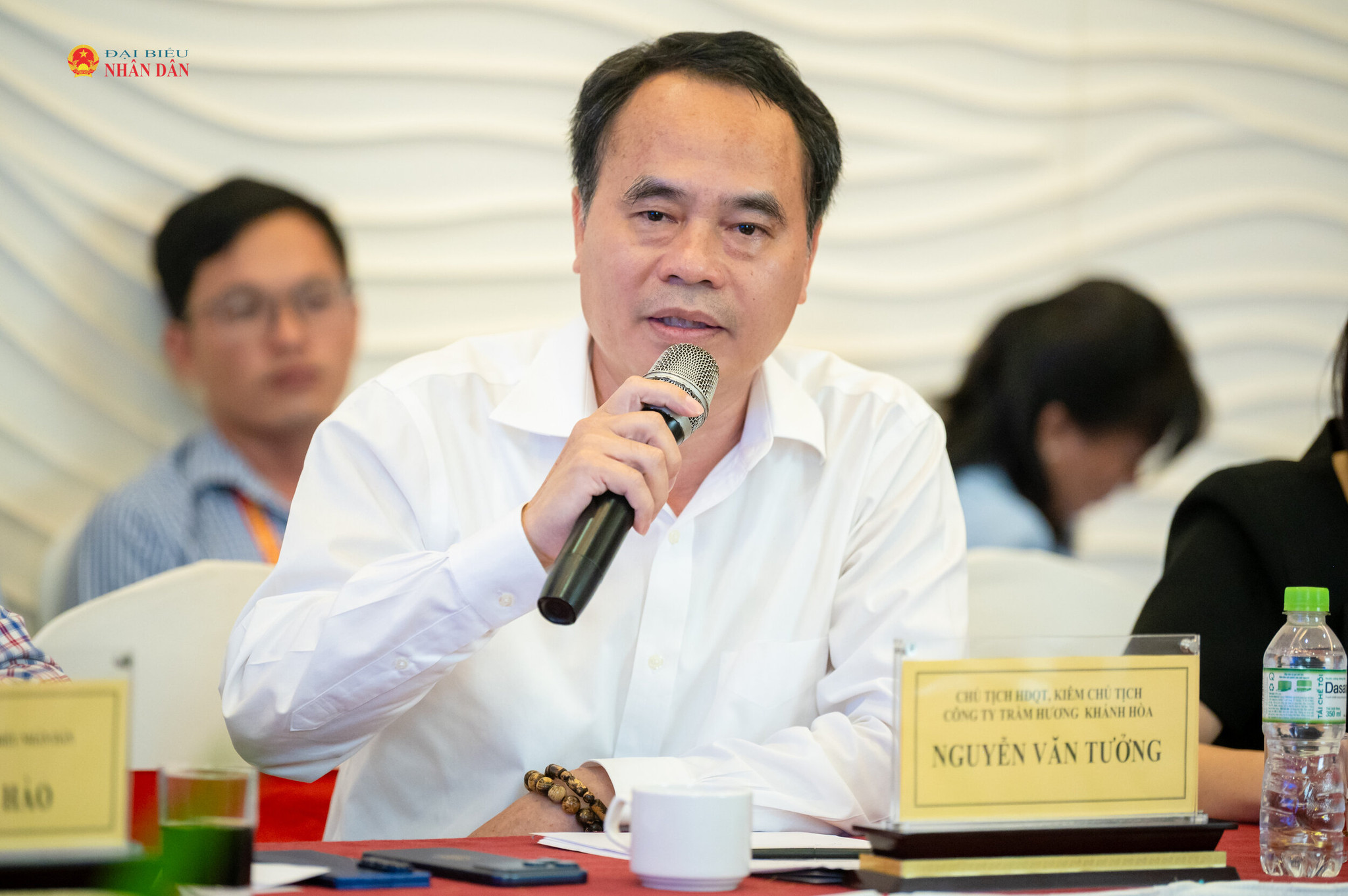 Ông Nguyễn Văn Tưởng, Chủ tịch HĐQT kiêm Chủ tịch Công ty Trầm Hương Khánh Hòa phát biểu