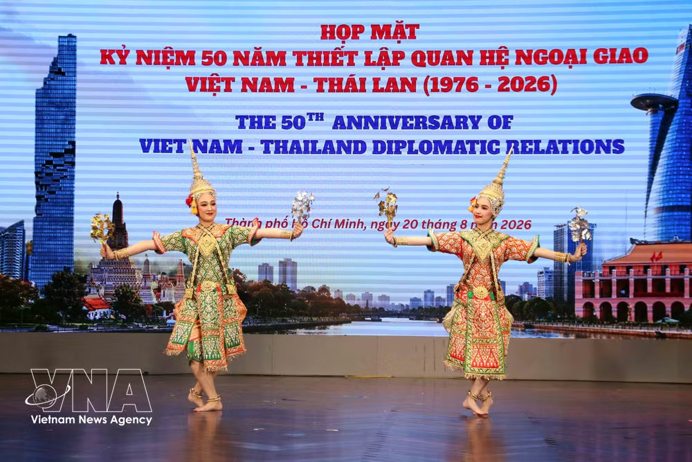 vnanet_potal-giao-luu-van-nghe-nhan-ky-niem-50-nam-thiet-lap-quan-he-ngoai-giao-viet-nam-thai-lan-8969122.jpg