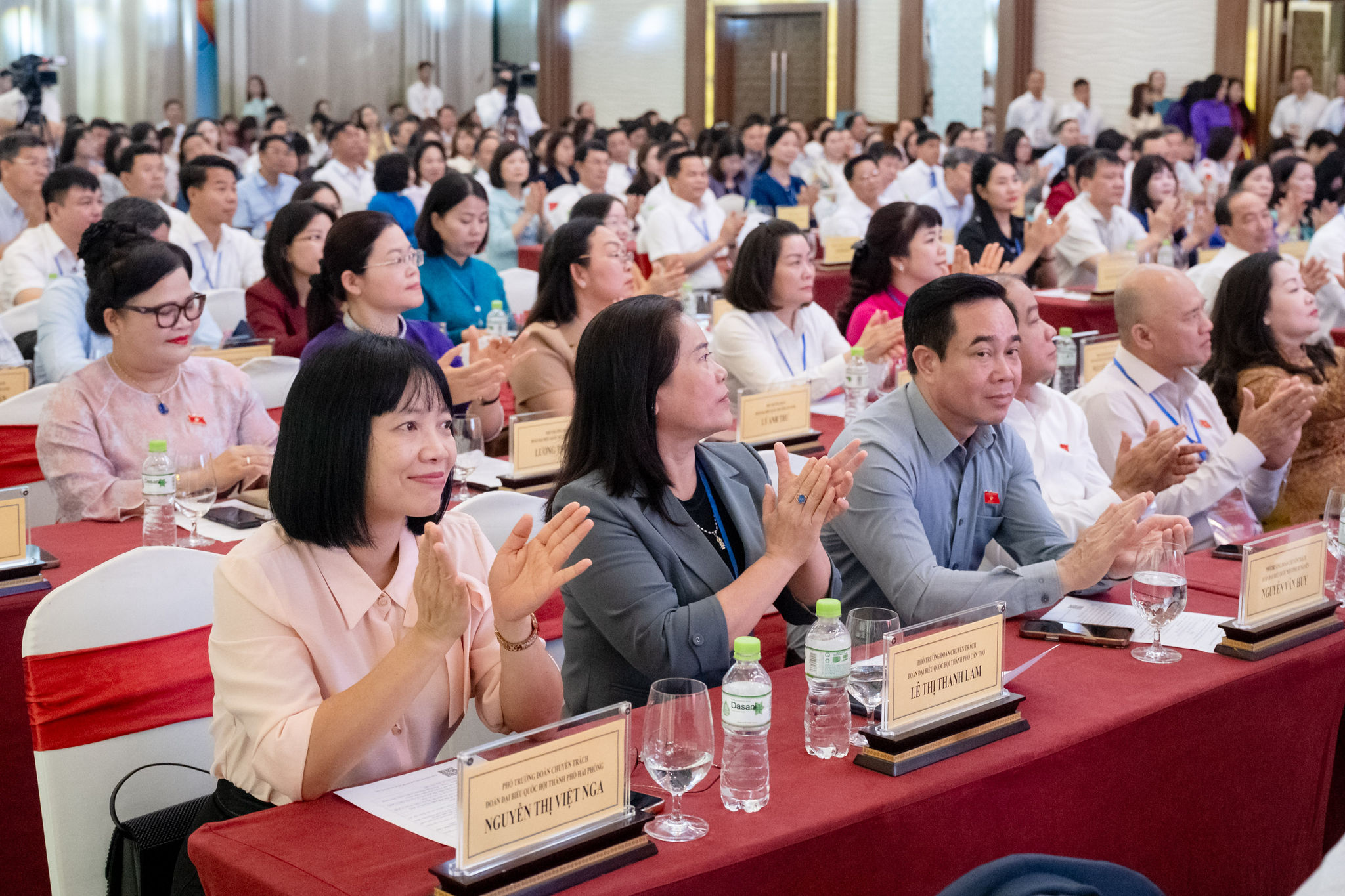Các đại biểu dự Hội nghị Cộng tác viên toàn quốc của Báo Đại biểu Nhân dân