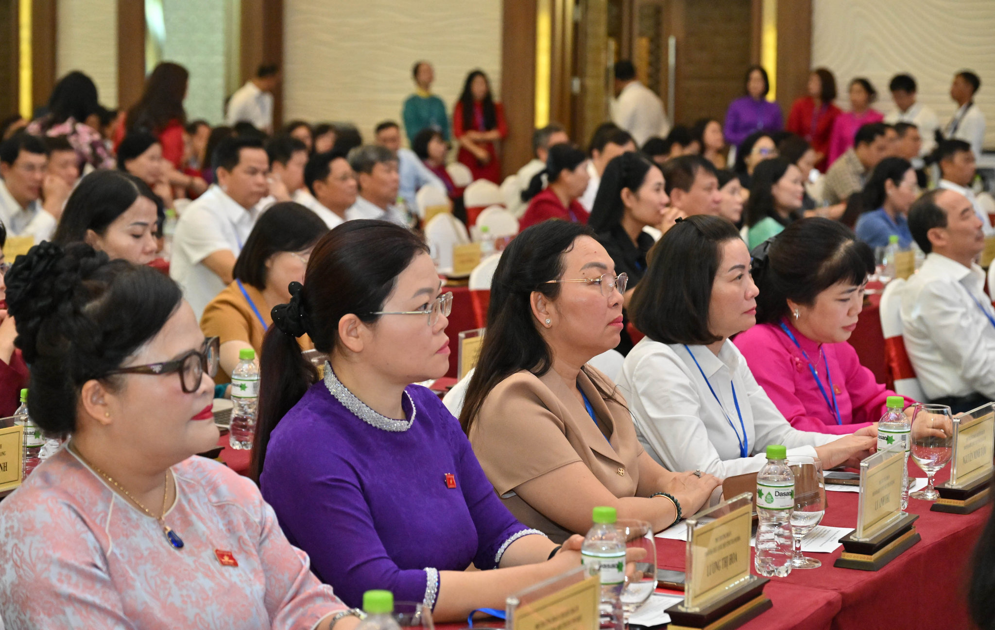 Các đại biểu dự Hội nghị Cộng tác viên toàn quốc của Báo Đại biểu Nhân dân