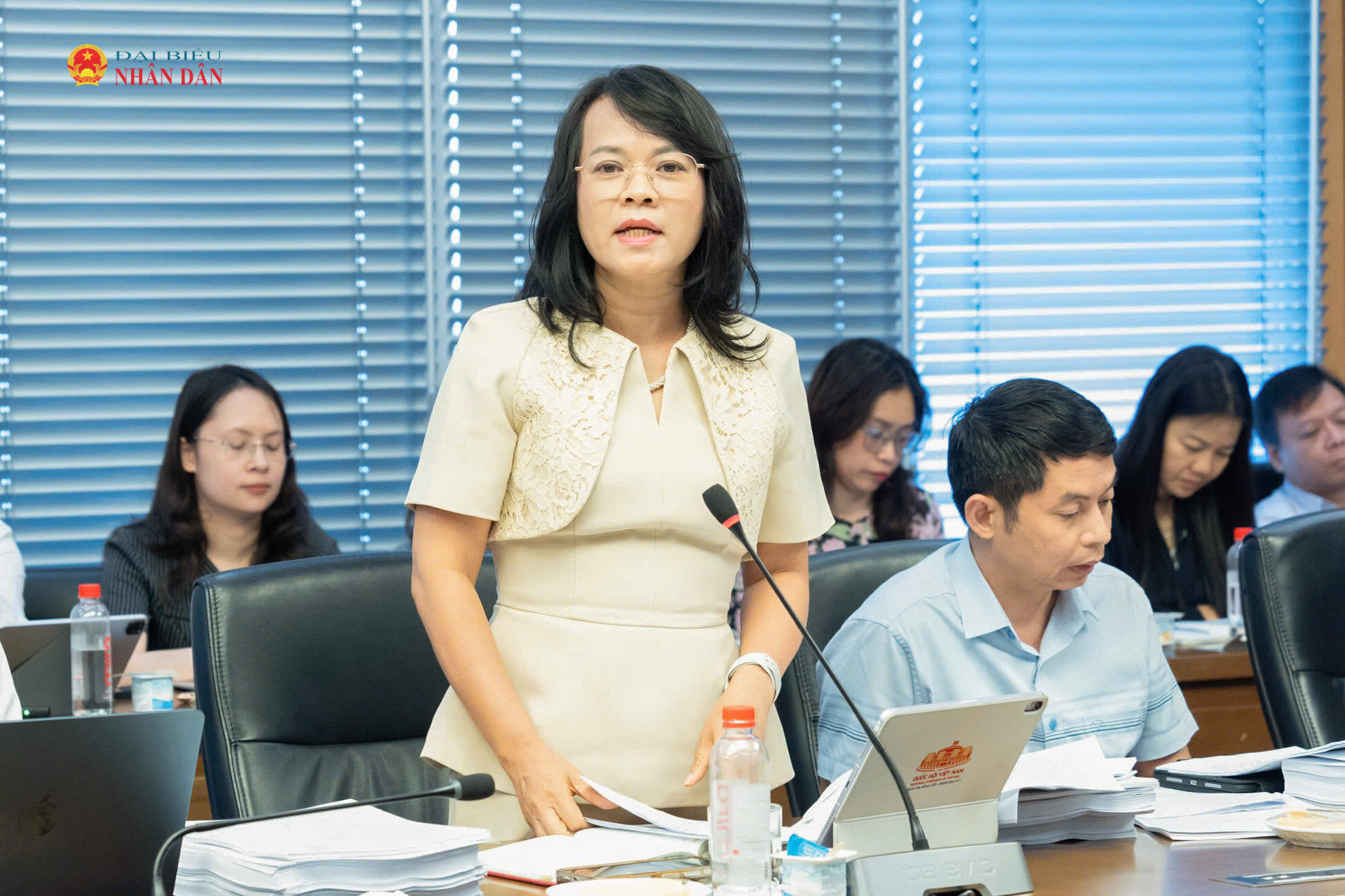 Đại biểu hoạt động Chuyên trách tại Ủy ban Kinh tế và Tài chính Phạm Thị Hồng Yến