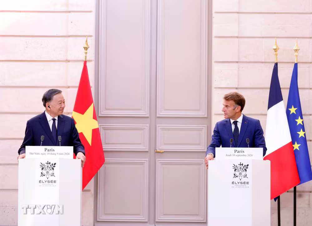 Tổng Bí thư, Chủ tịch nước Tô Lâm và Tổng thống Pháp Emmanuel Macron gặp gỡ báo chí, thông báo kết quả hội đàm