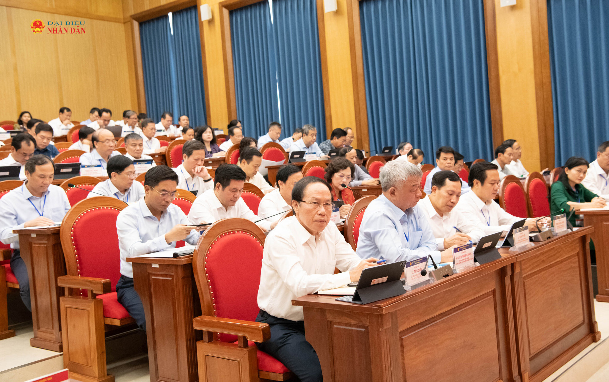 Các Ủy viên Trung ương Đảng khoá XIV tham dự Lớp Bồi dưỡng, cập nhật kiến thức.