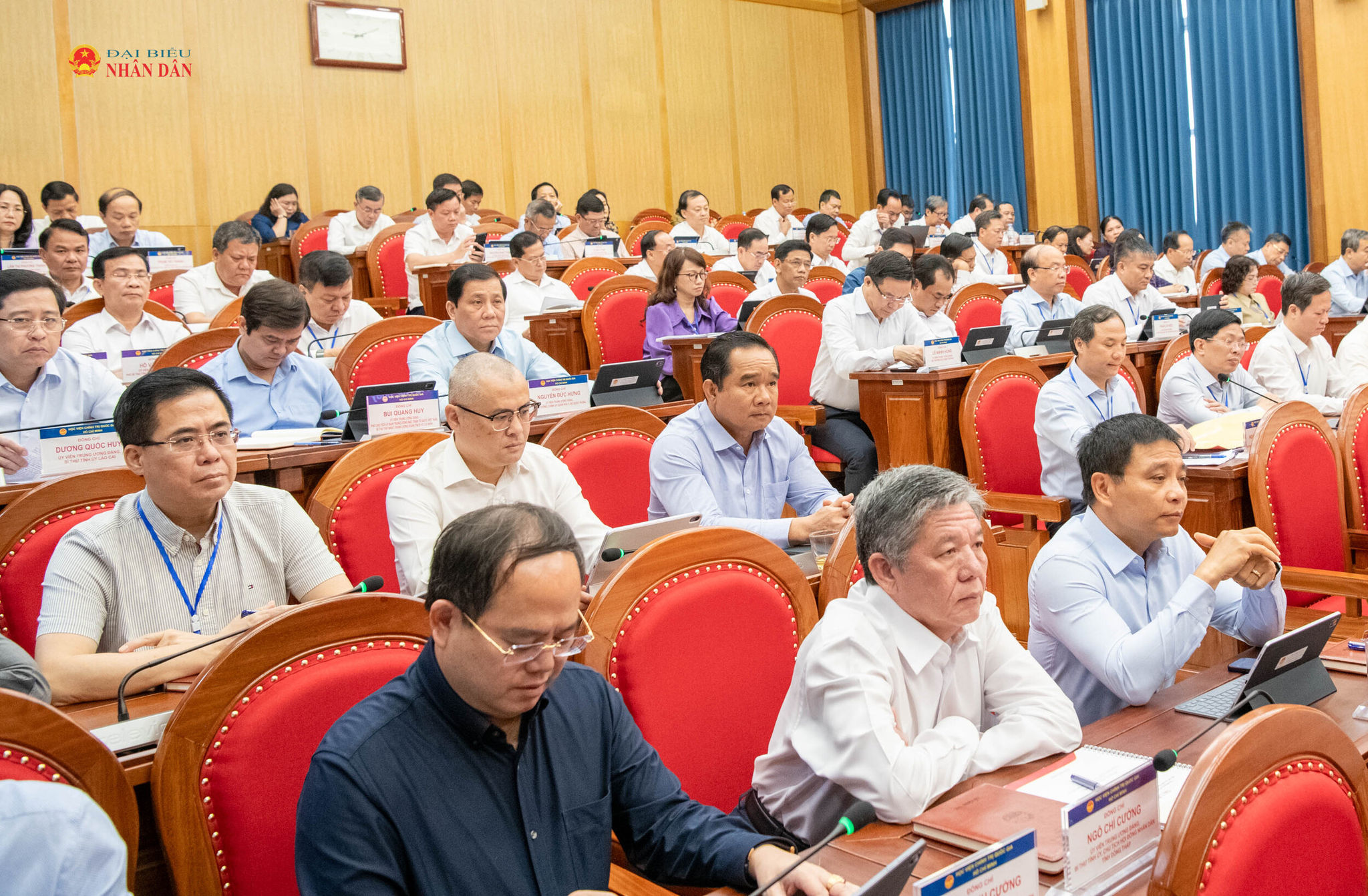 Các Ủy viên Trung ương Đảng khoá XIV tham dự Lớp Bồi dưỡng, cập nhật kiến thức.
