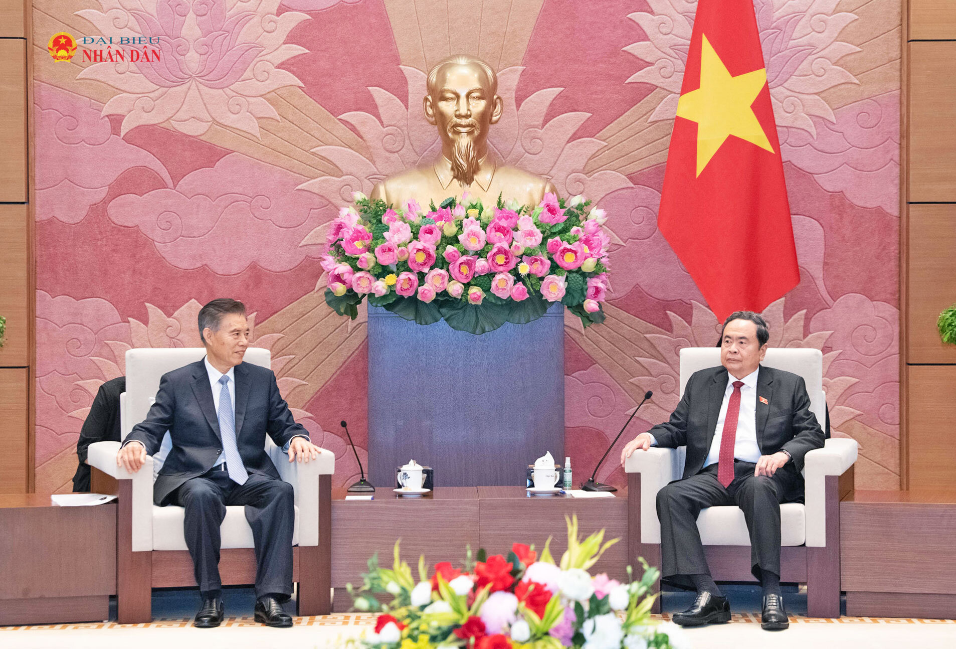 Chủ tịch Quốc hội Trần Thanh Mẫn tiếp Chủ nhiệm Ủy ban Tài chính và Kinh tế Nhân đại toàn quốc Trung Quốc Chung Sơn.