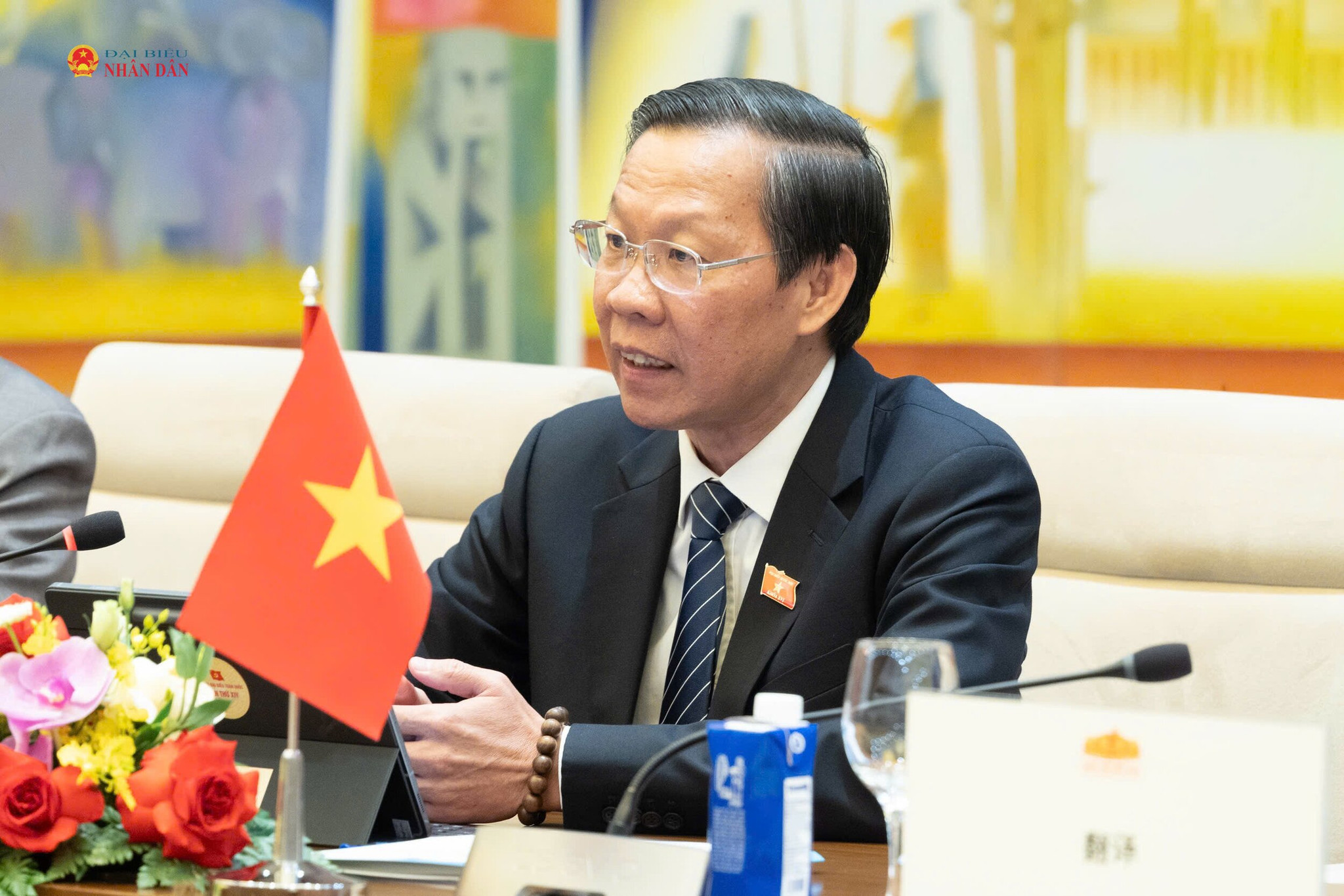 Chủ nhiệm Ủy ban Kinh tế và Tài chính Phan Văn Mãi phát biểu tại hội đàm