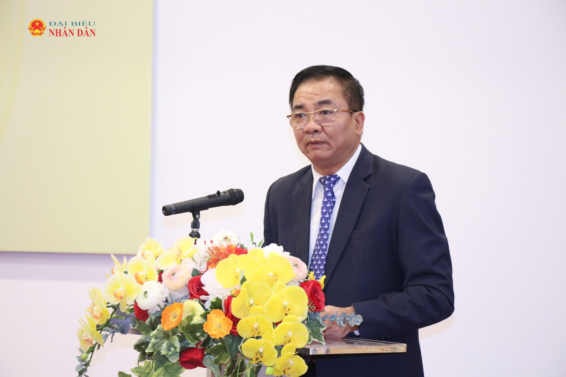 Phó Bí thư Đảng ủy Ủy ban, Phó Chủ nhiệm Ủy ban Quốc phòng, An ninh và Đối ngoại, Trung tướng Nguyễn Minh Đức phát biểu tại buổi lễ