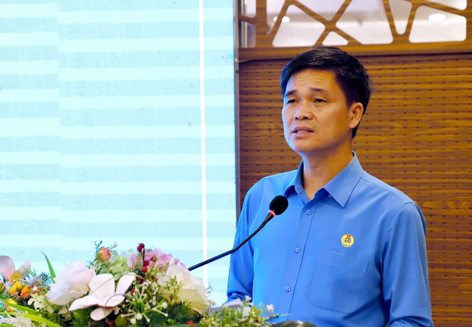 Phó Chủ tịch Tổng Liên đoàn lao động Việt Nam Ngọ Duy Hiểu phát biểu ý kiến