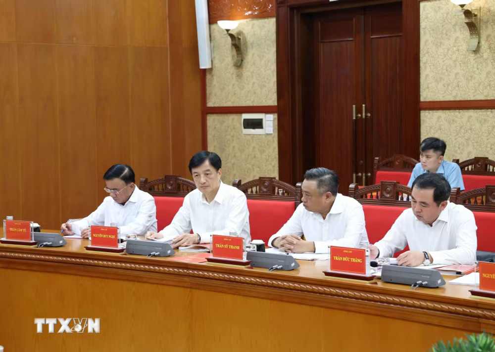 Các đại biểu tham dự Phiên họp Thường trực Ban Chỉ đạo Trung ương về phòng, chống tham nhũng, lãng phí, tiêu cực