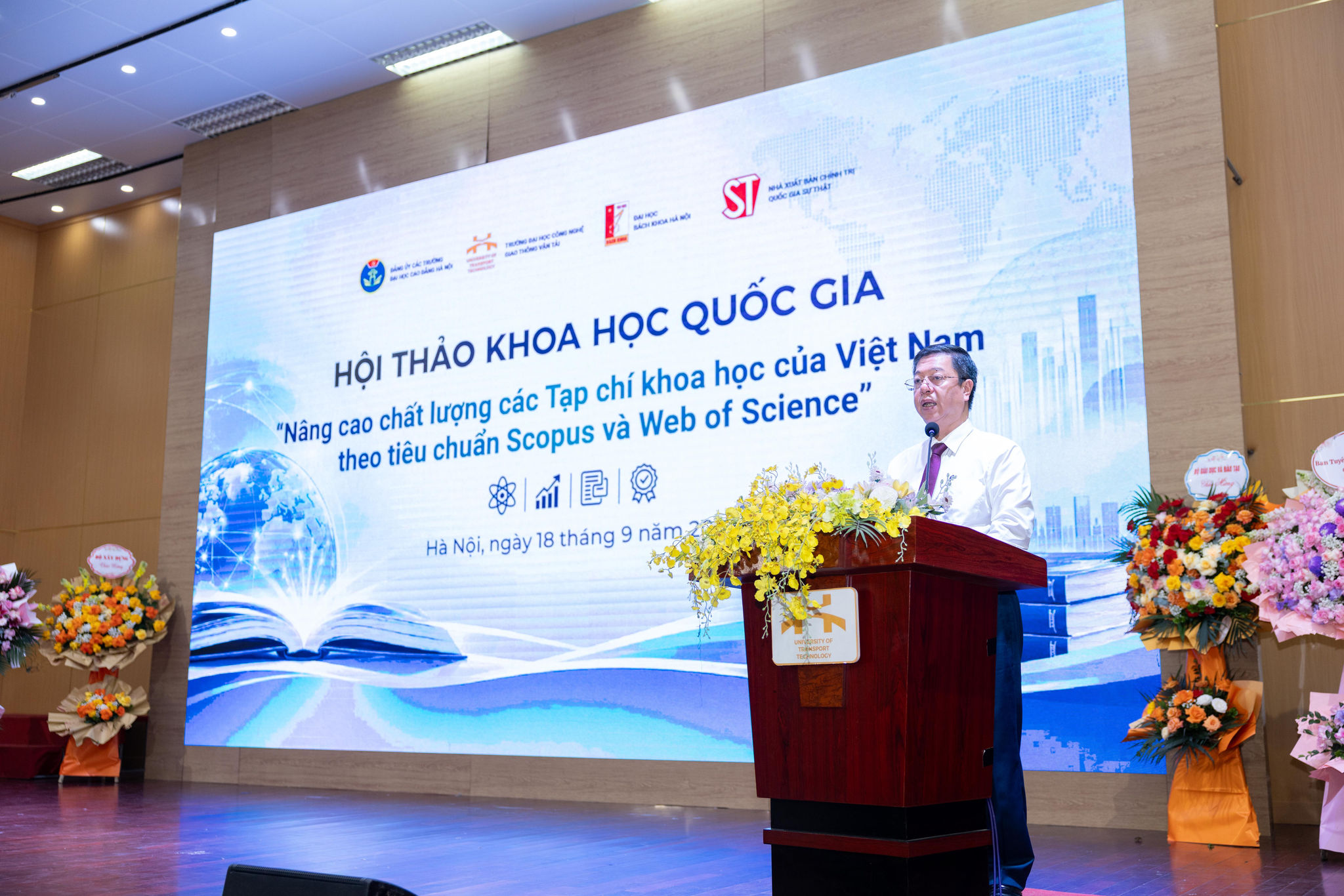 PGS.TS Vũ Trọng Lâm, Giám đốc – Tổng Biên tập Nhà xuất bản Chính trị quốc gia Sự thật