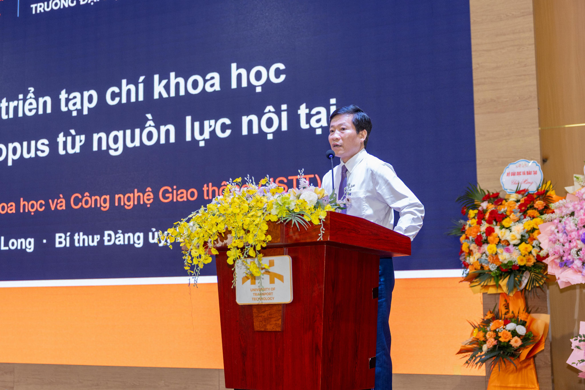 Nâng cao chất lượng tạp chí khoa học Việt Nam: Từ Scopus, Web of Science đến chuẩn mực thực chất