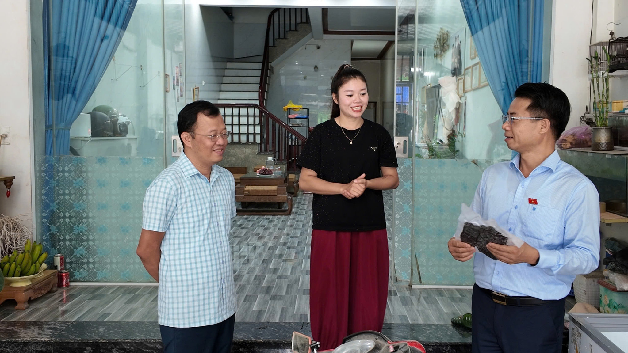Đoàn giám sát đã khảo sát thực tế tại một số chủ thể OCOP tiêu biểu trên địa bàn