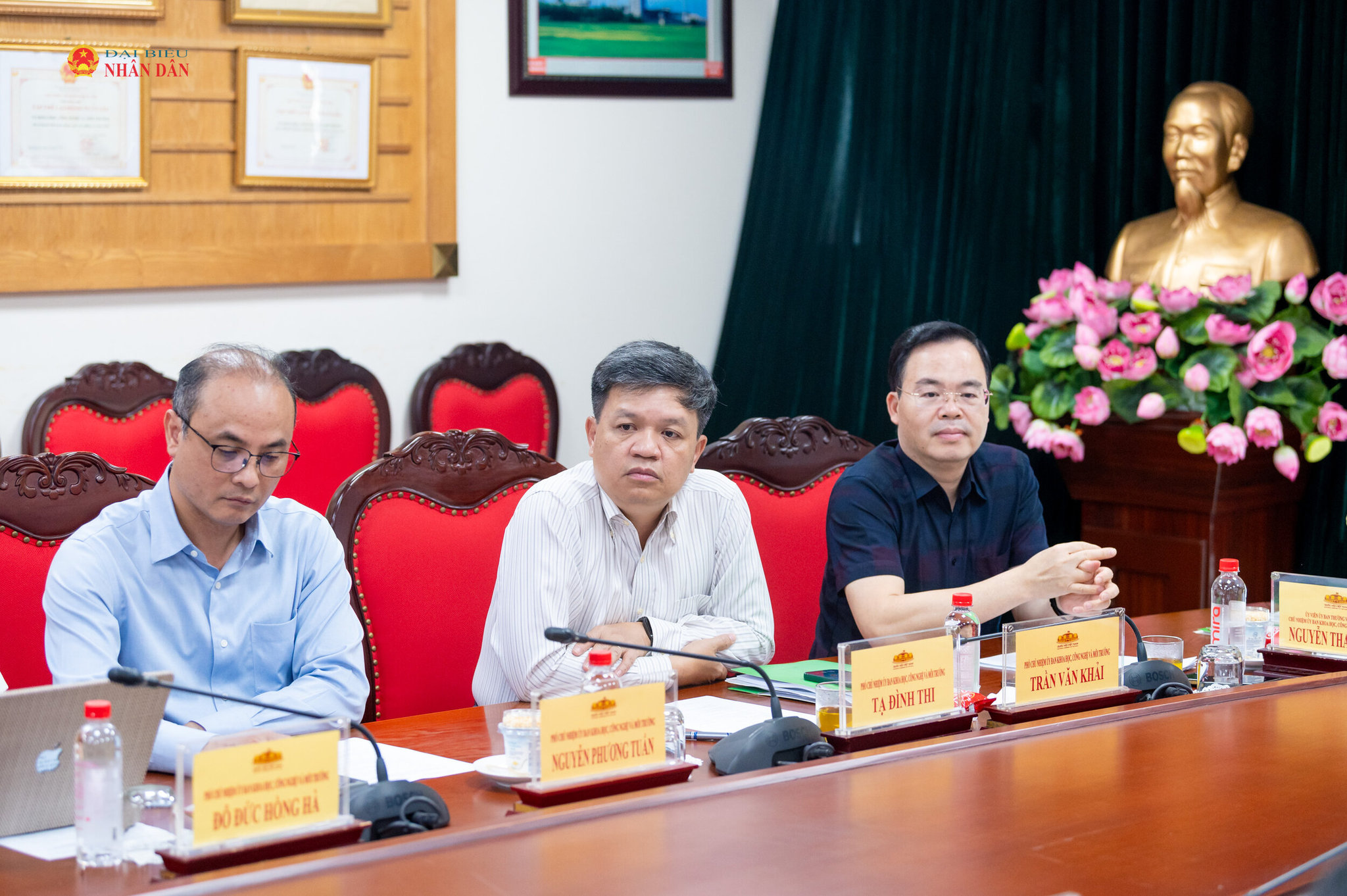 Thường trực Ủy ban Khoa học, Công nghệ và Môi trường