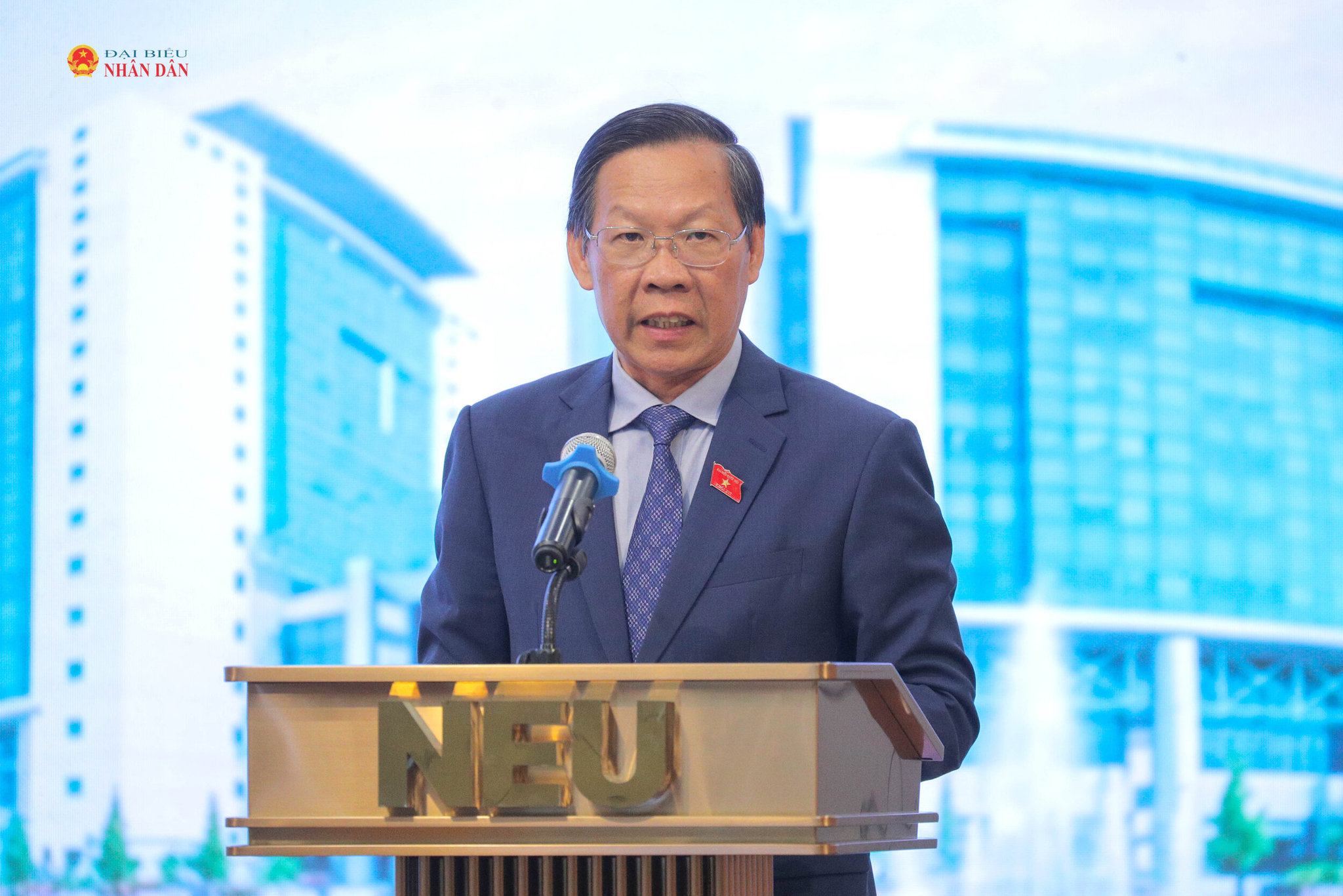 Chủ nhiệm Ủy ban Kinh tế và Tài chính Phan Văn Mãi 1
