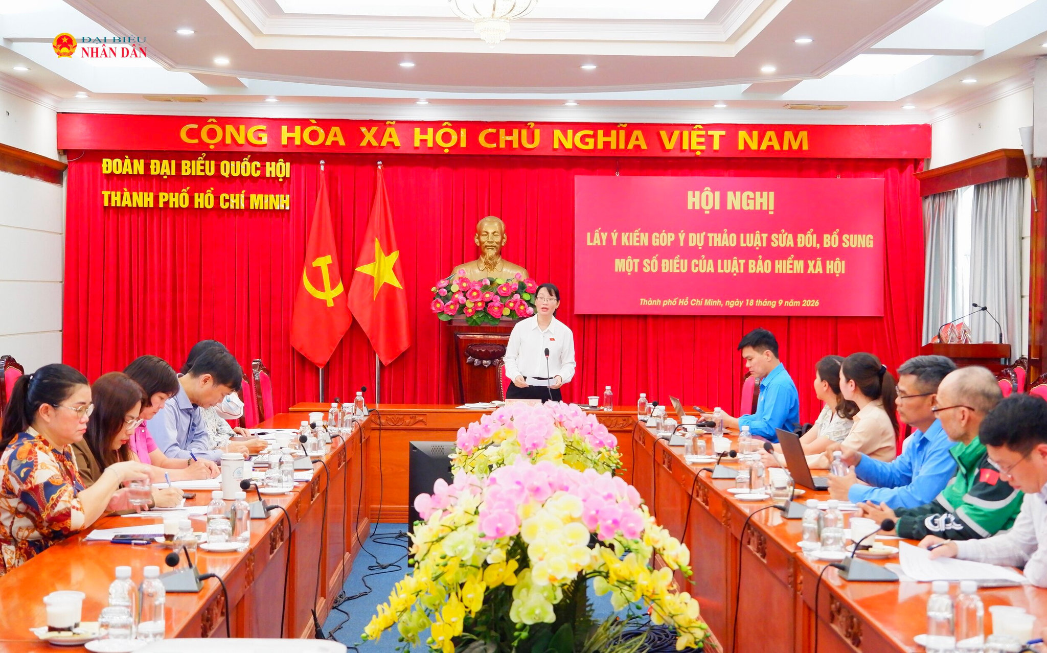 Quang cảnh hội nghị