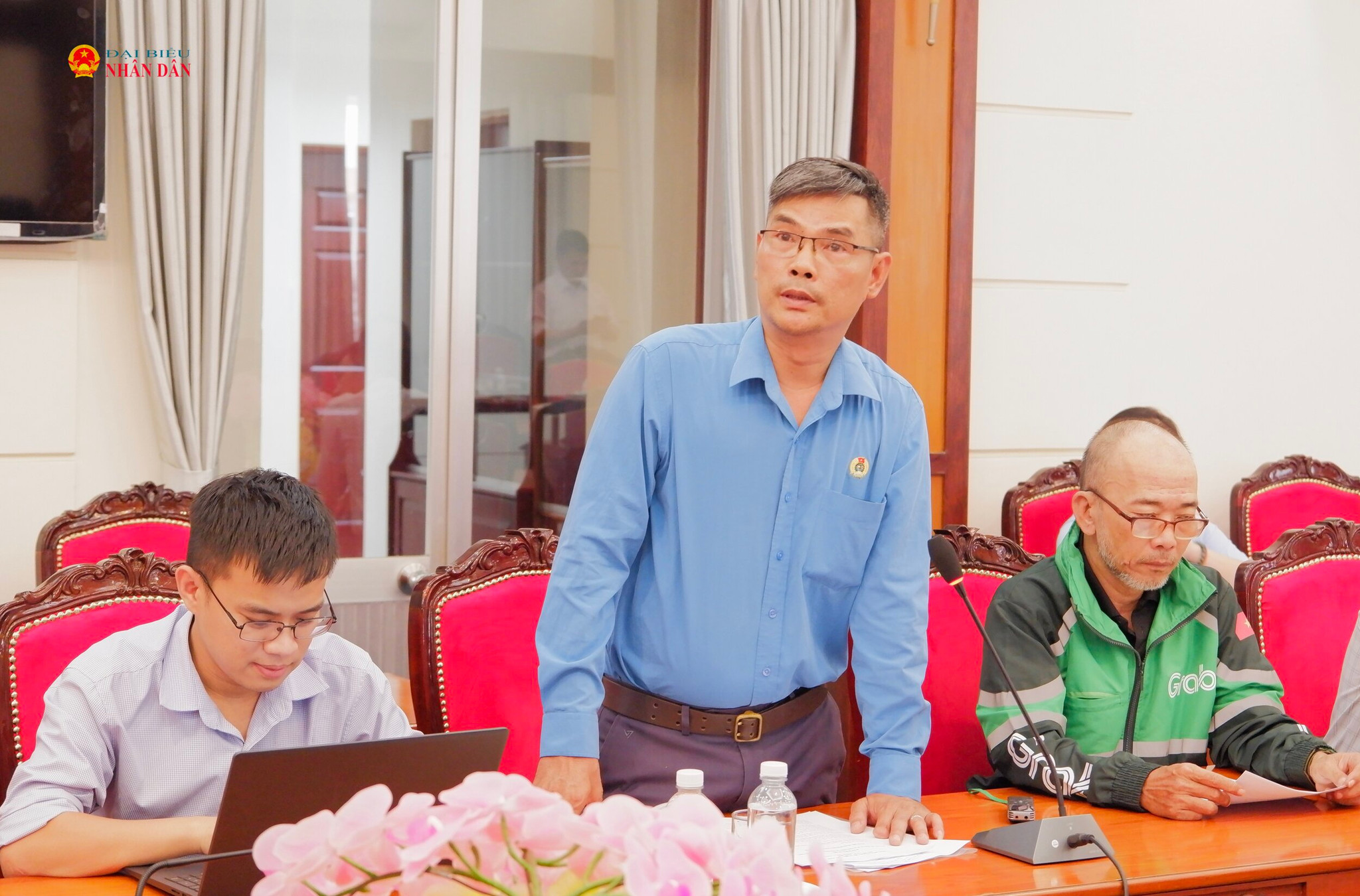 Đại diện Liên đoàn Lao động thành phố Lê Tiến Lưu phát biểu