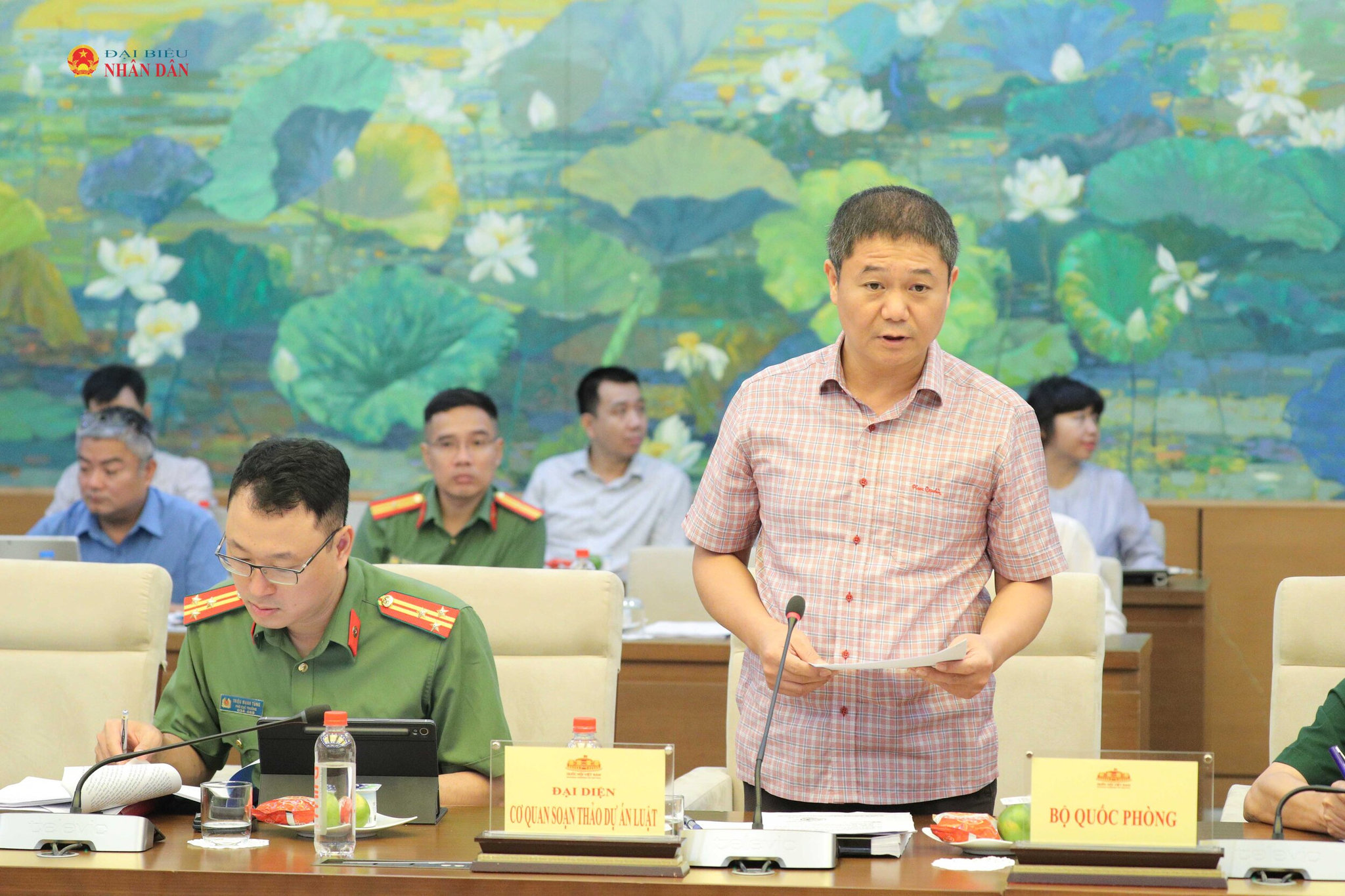 Phó Cục trưởng Cục Pháp chế và cải cách hành chính, tư pháp, Bộ Công an, Thượng tá Ngô Đức Thắng