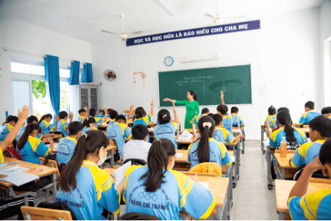 Chấm dứt cảnh ”học nhờ, ở tạm”, mái trường Đặng Chí Thanh chính thức trở thành điểm tựa vững chắc, chắp cánh ước mơ cho các thế hệ học sinh vững bước vào tương lai.