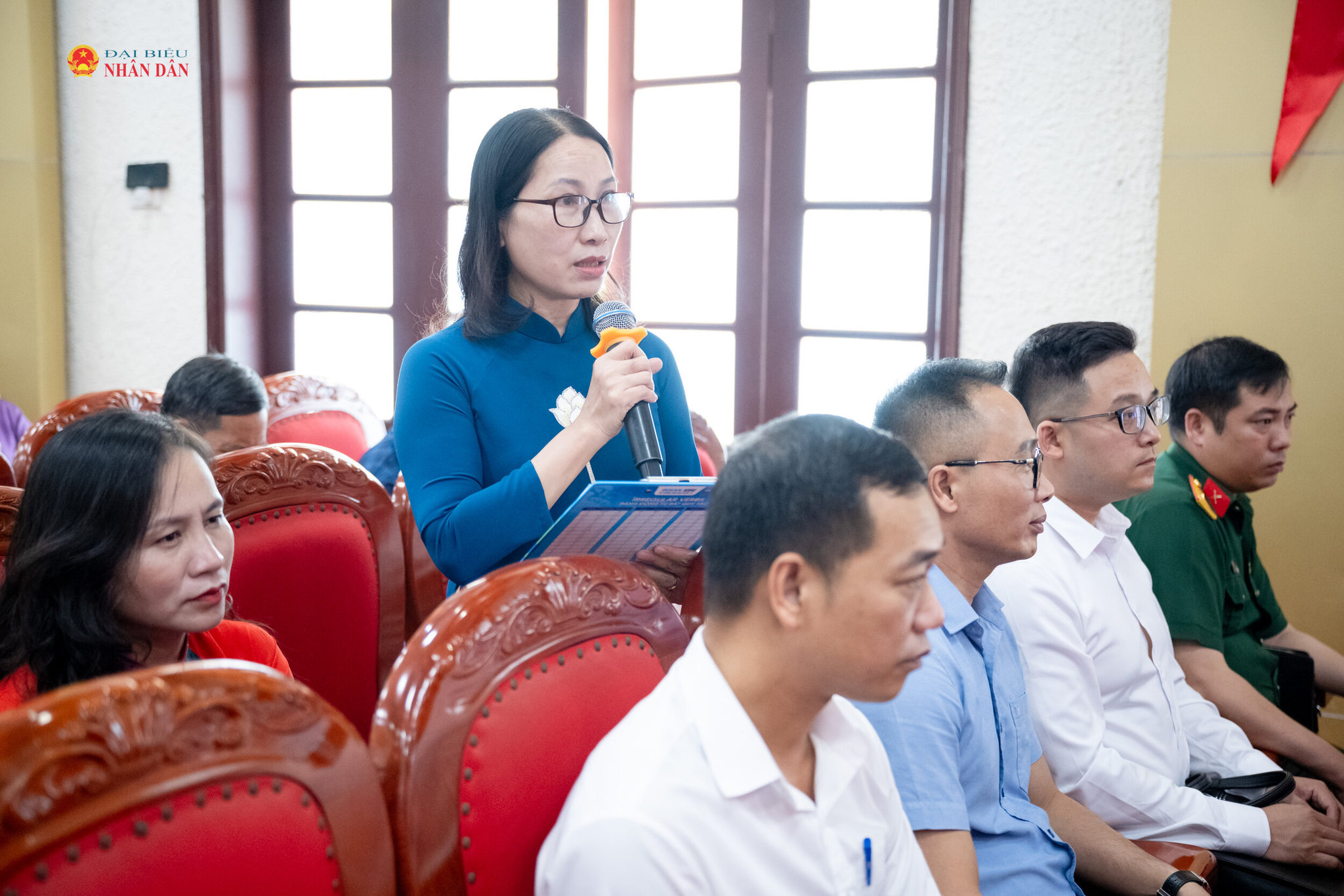 Hiệu trưởng trường Tiểu học Kép Nguyễn Thị Kim Đầm phát biểu ý kiến