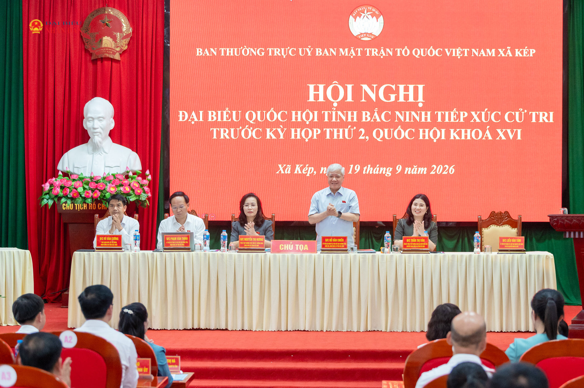 Phó Chủ tịch Thường trực Quốc hội Đỗ Văn Chiến tiếp xúc cử tri tại xã Kép, tỉnh Bắc Ninh