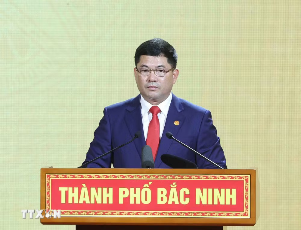 Đồng chí Nguyễn Hồng Thái, Ủy viên Trung ương Đảng, Bí thư Thành ủy Bắc Ninh phát biểu. (Ảnh: Thống Nhất/TTXVN) Ủy viên Trung ương Đảng, Bí thư Thành ủy Bắc Ninh Nguyễn Hồng Thái phát biểu tại Lễ công bố