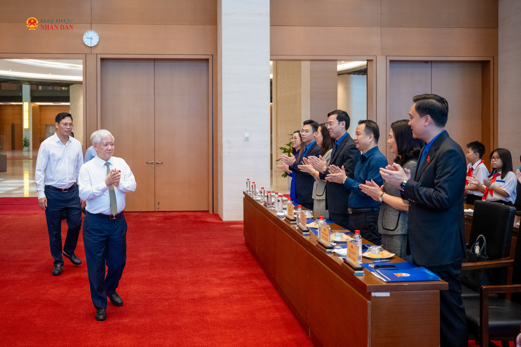 Phó Chủ tịch Thường trực Quốc hội Đỗ Văn Chiến gặp mặt Đoàn đại biểu thiếu nhi, doanh nhân trẻ, đoàn viên, thanh niên tiêu biểu Thành phố Bắc Ninh