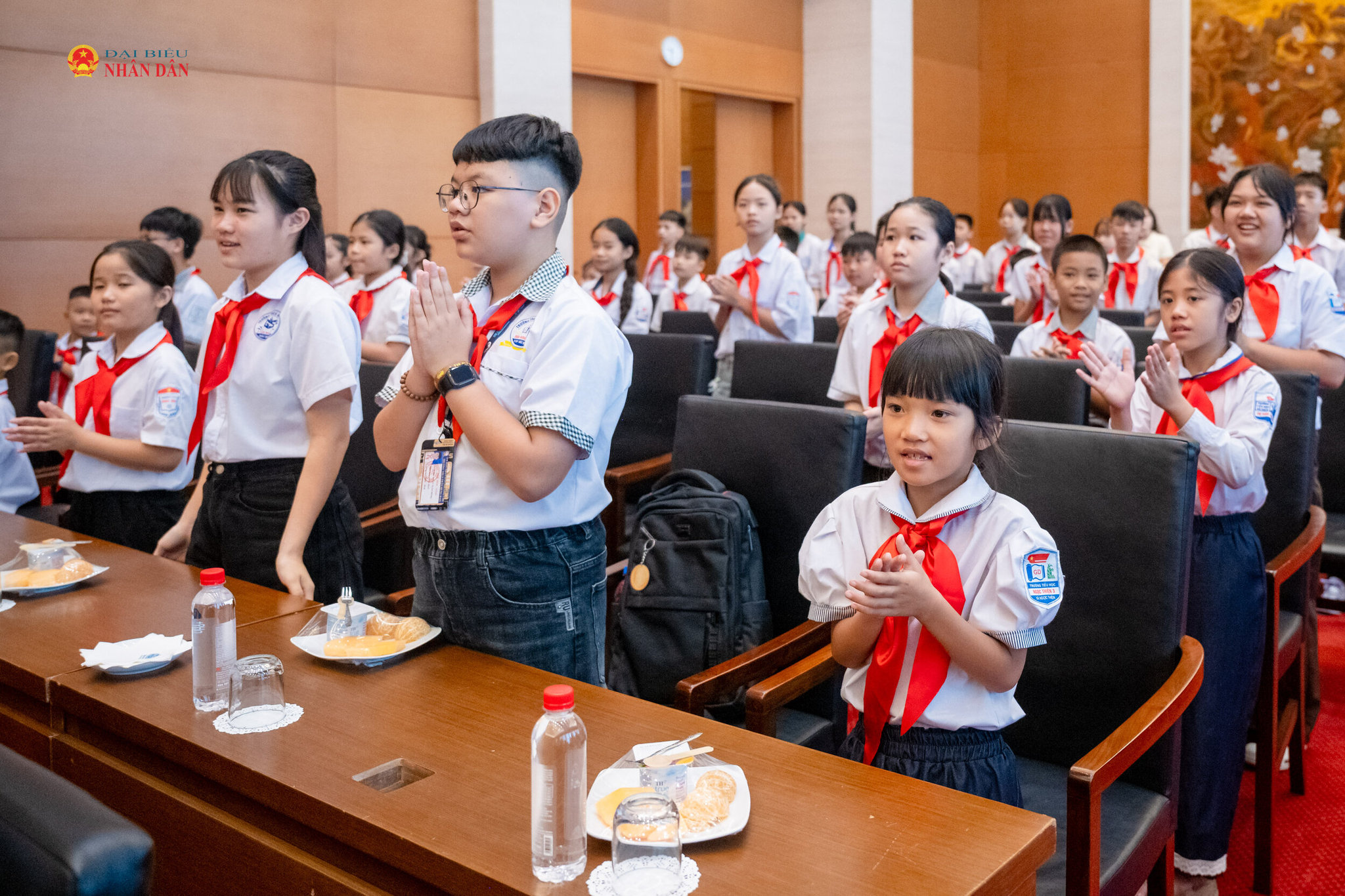 Đoàn đại biểu thiếu nhi, doanh nhân trẻ, đoàn viên, thanh niên tiêu biểu tham dự cuộc gặp mặt Thành phố Bắc Ninh