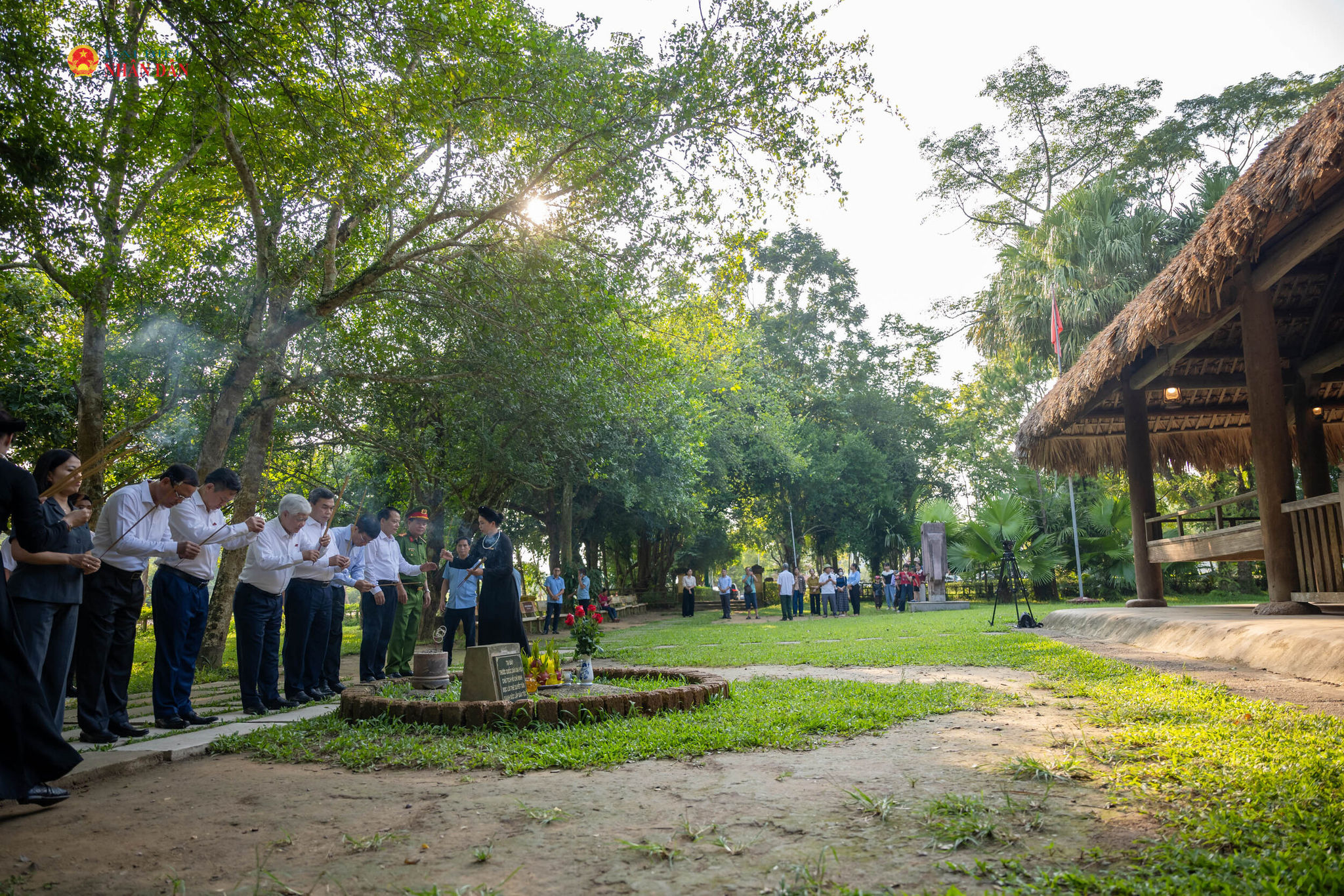 Phó Chủ tịch Thường trực Quốc hội đã dâng hương dâng hương tại Đình Tân Trào