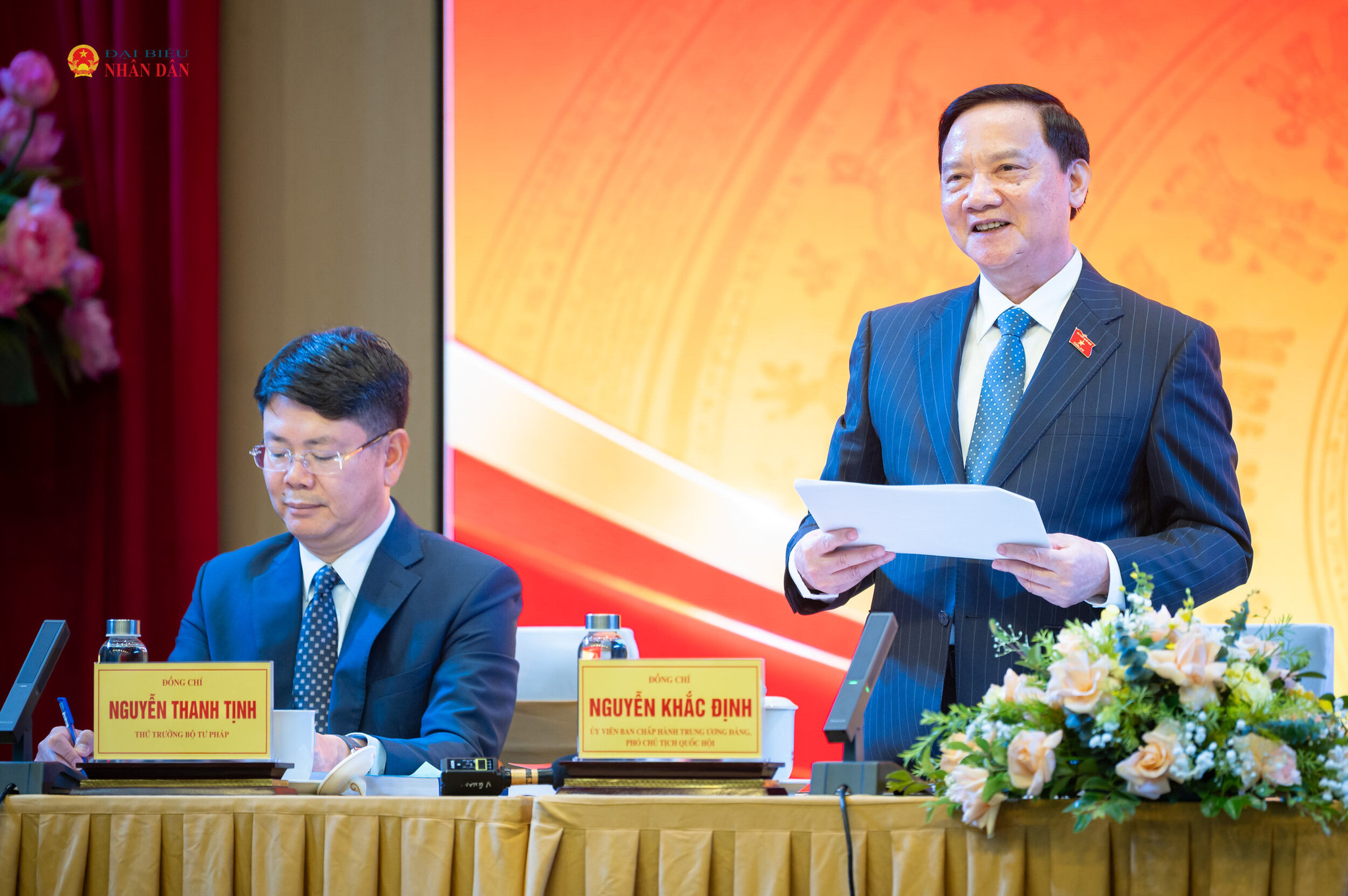 Phó Chủ tịch Quốc hội Nguyễn Khắc Định phát biểu tại hội thảo