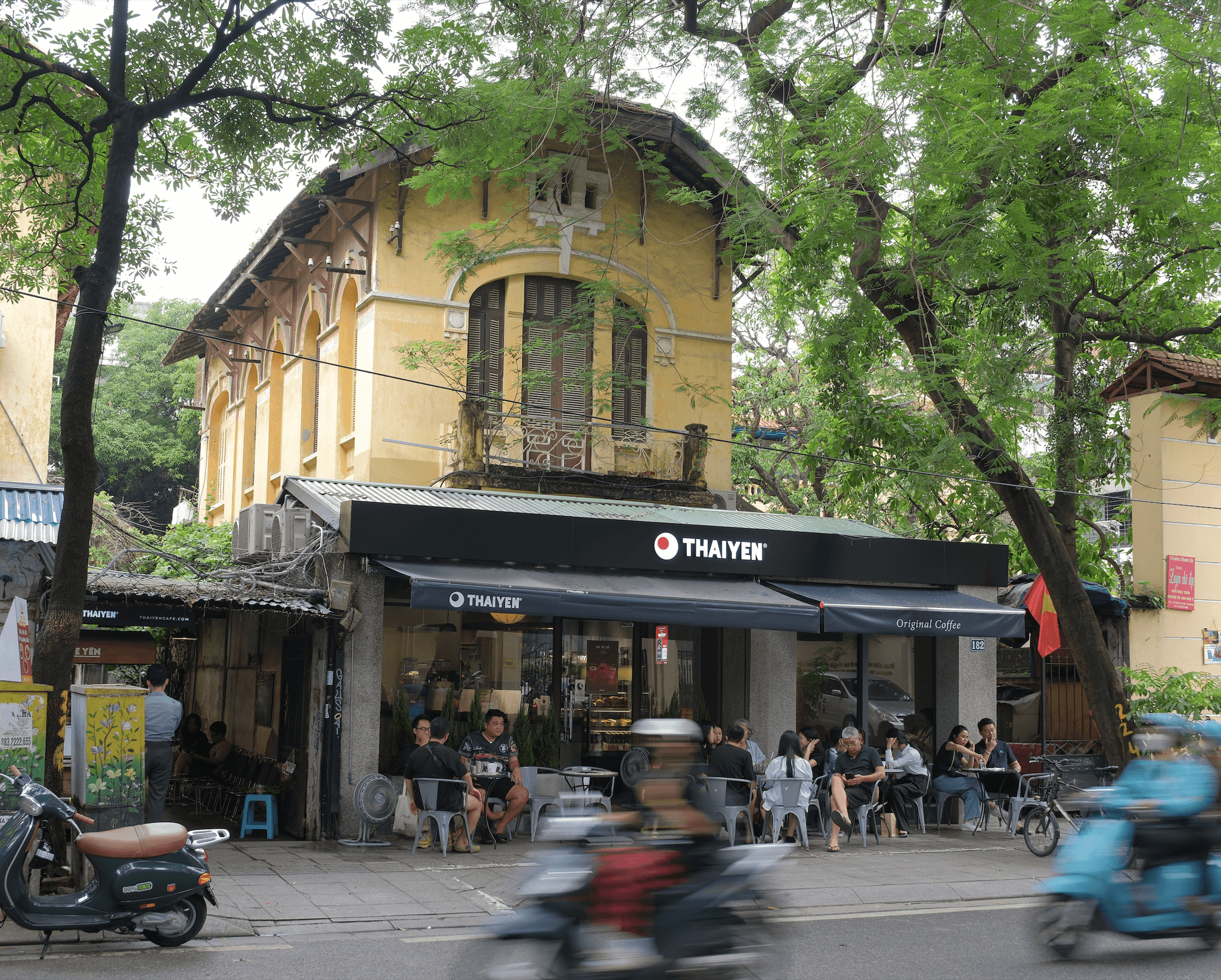 Ai đang sở hữu chuỗi 'CAFE Thái Yên' vừa khiến khách hàng 'chê đắt' khi cốc cà phê tăng giá sát 100.000 đồng?