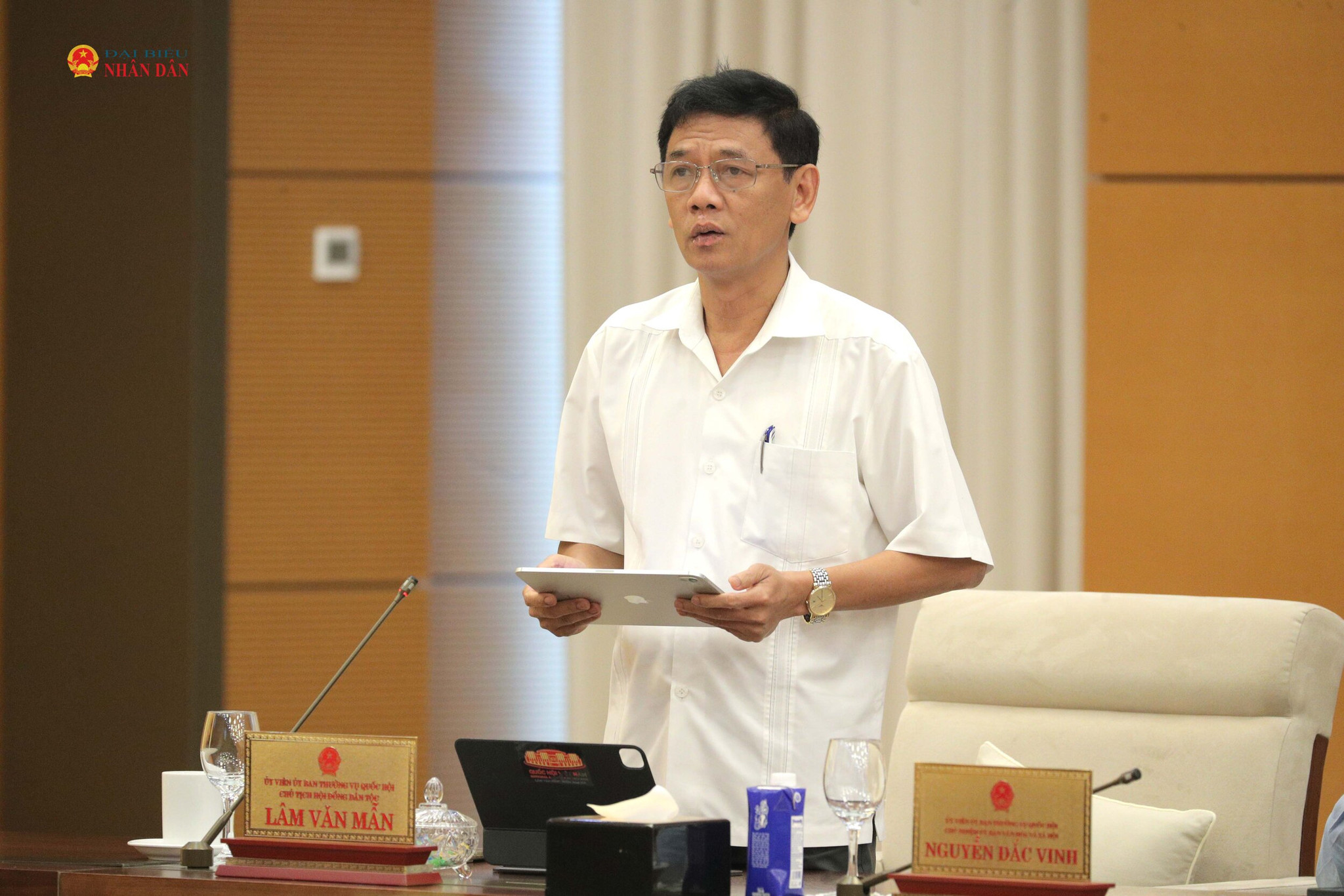 Chủ tịch Hội đồng Dân tộc Lâm Văn Mẫn